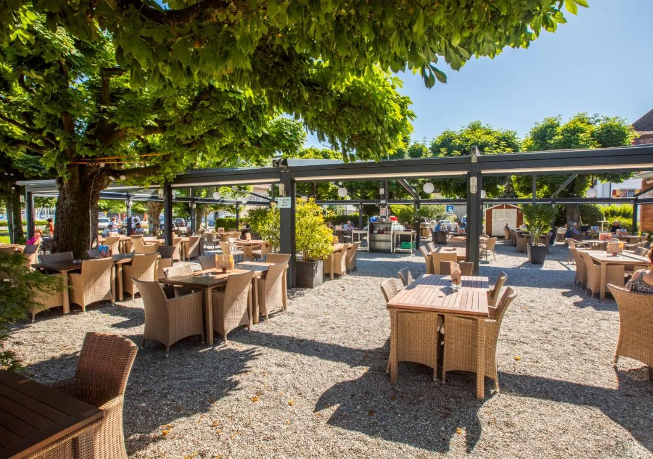 Restaurant/places to eat in Hotel Rotes Kreuz