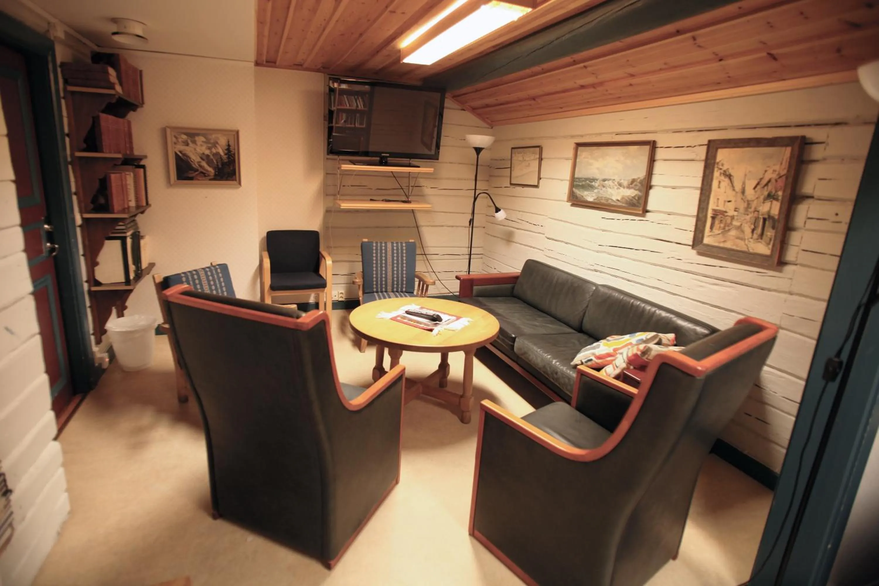 Library in Vålådalens Fjällstation