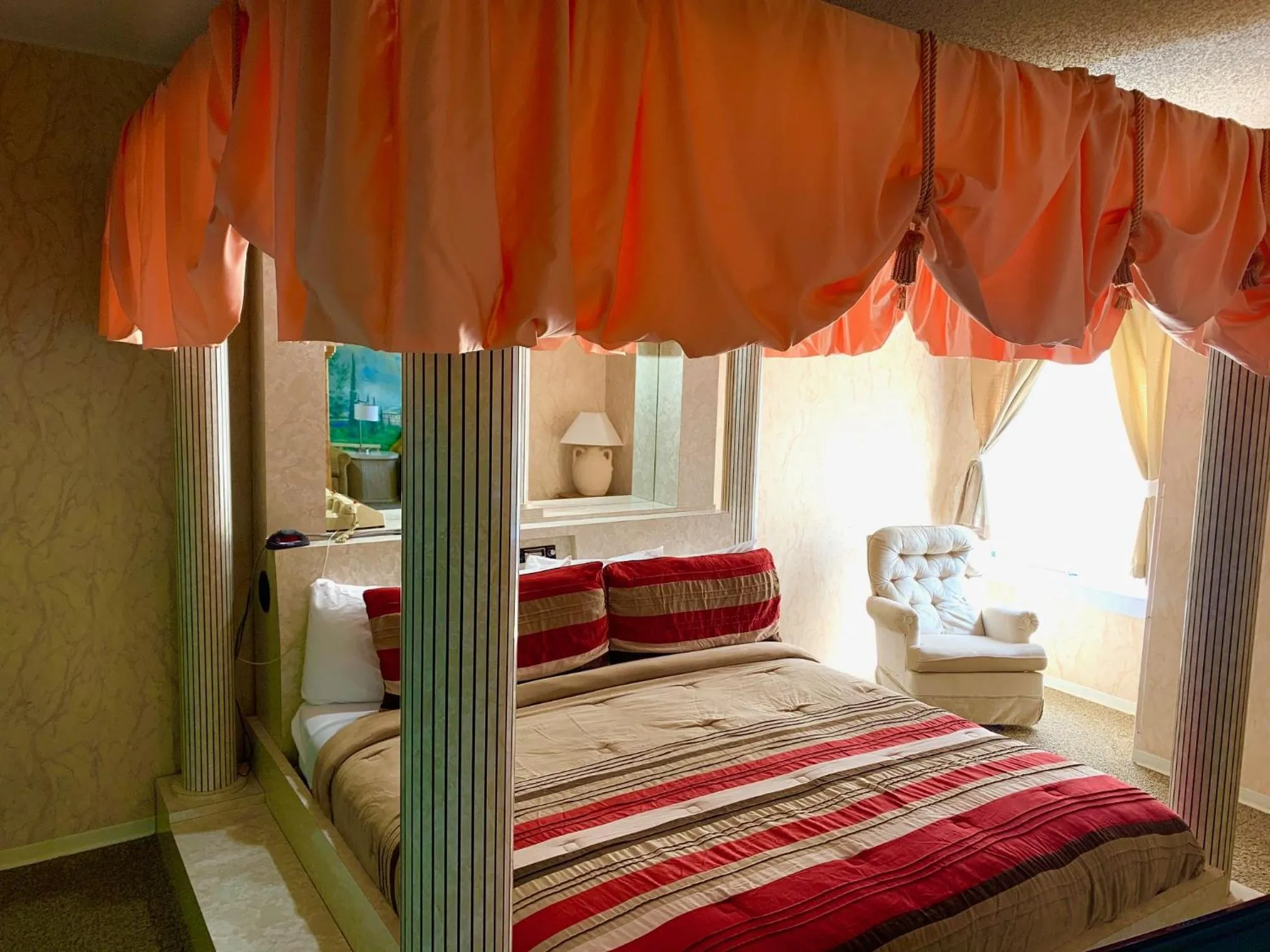 Photo of the whole room, Bed in Don Q Inn