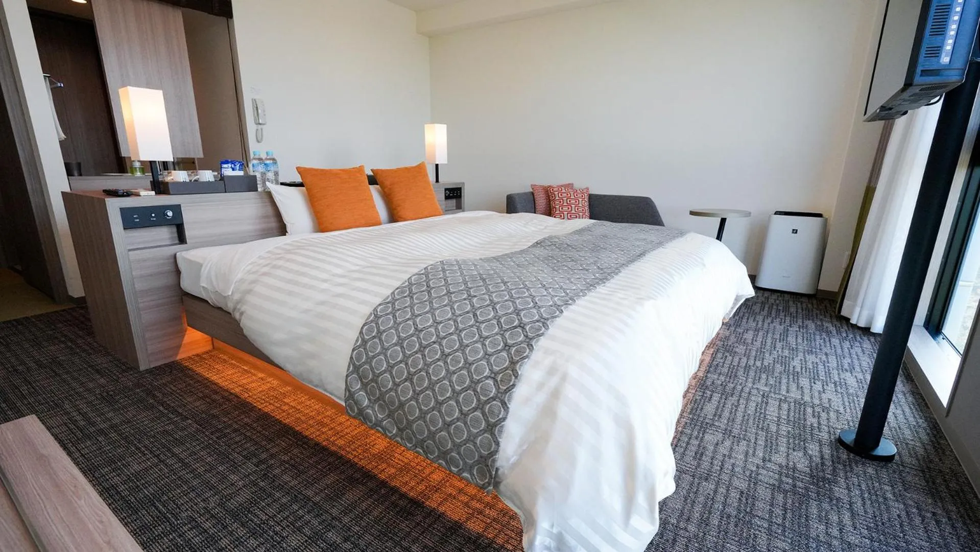 Bed in Airport Hotel Kumamoto