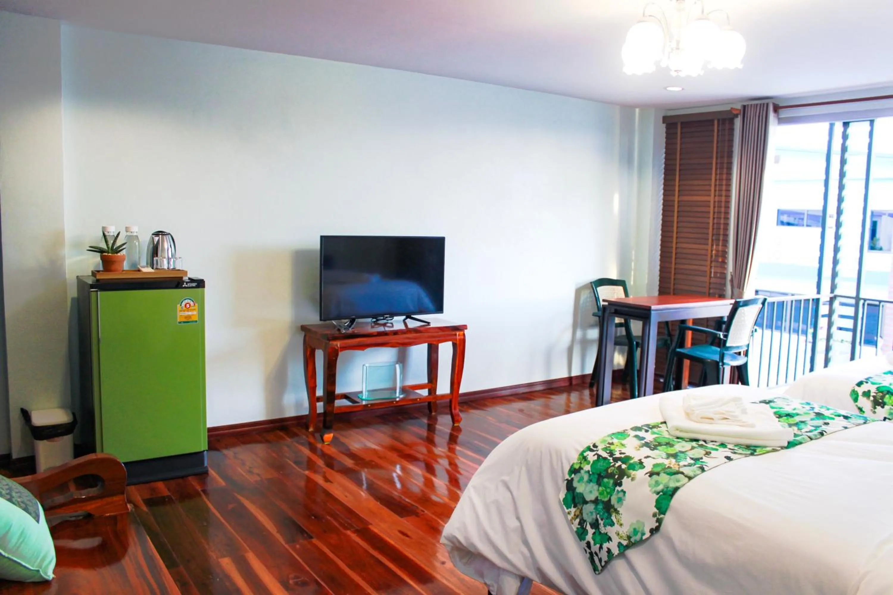 TV and multimedia, Bed in Menam Resort