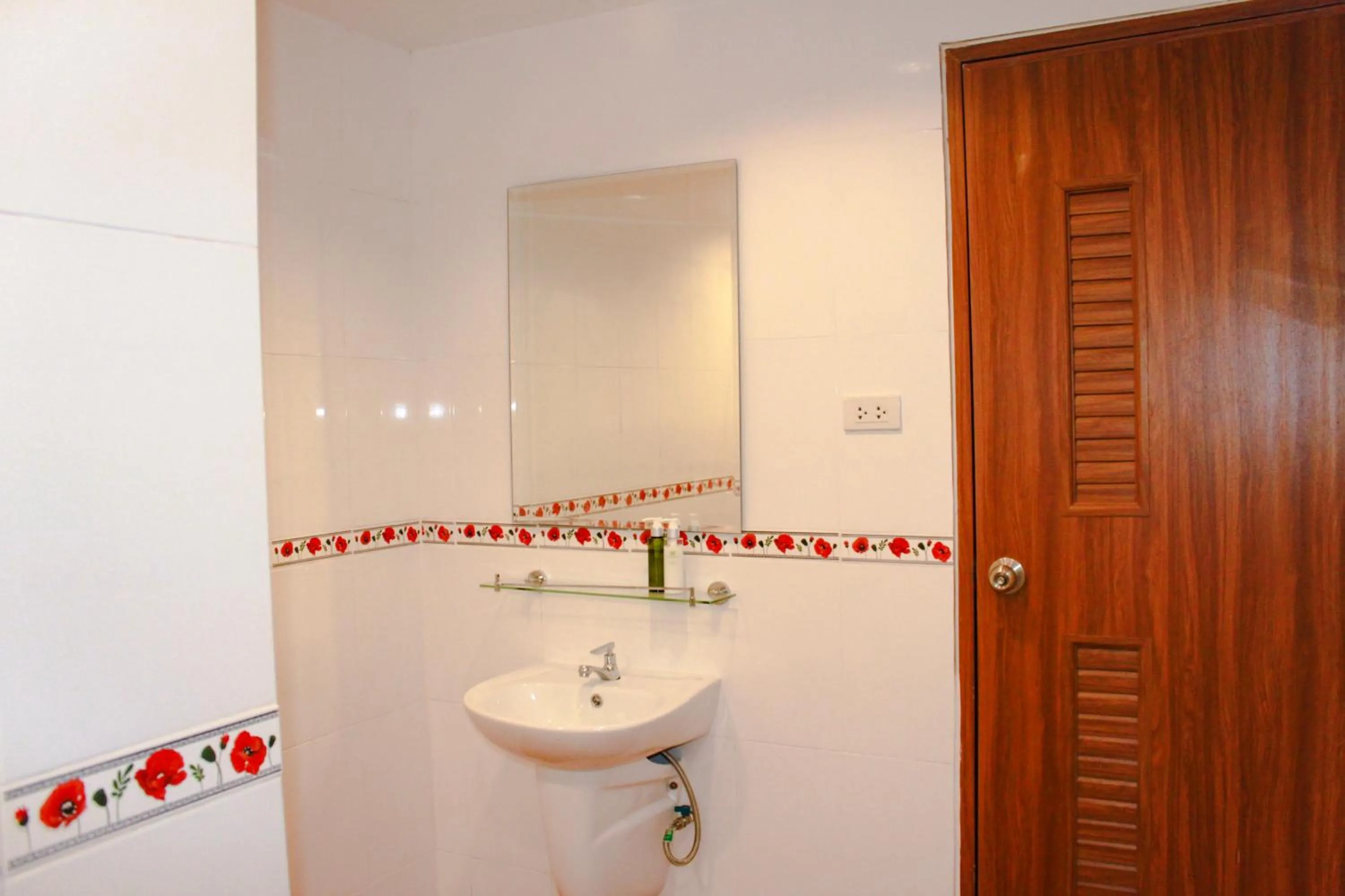 Bathroom in Menam Resort