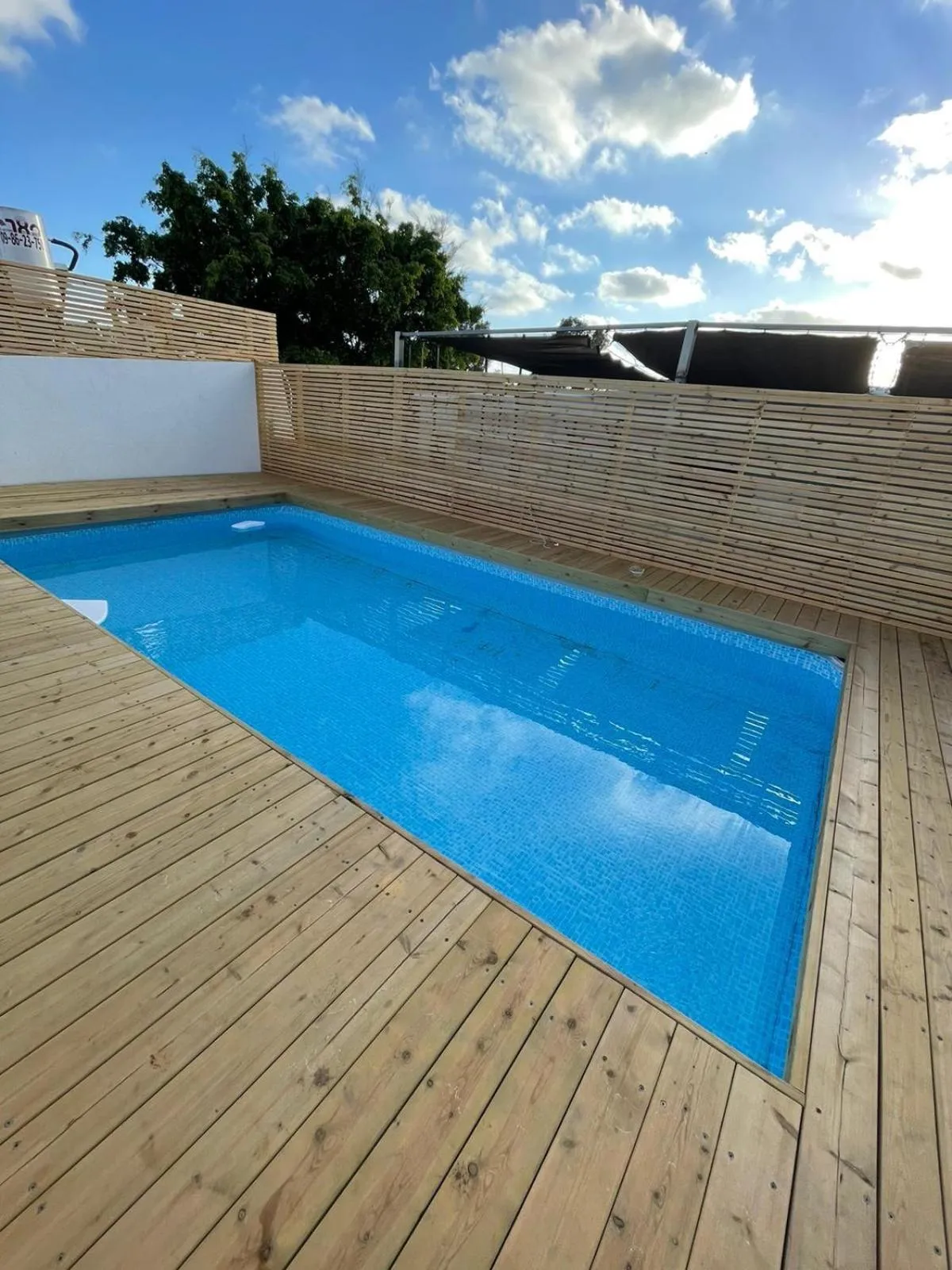 Q Village - Poleg Beach