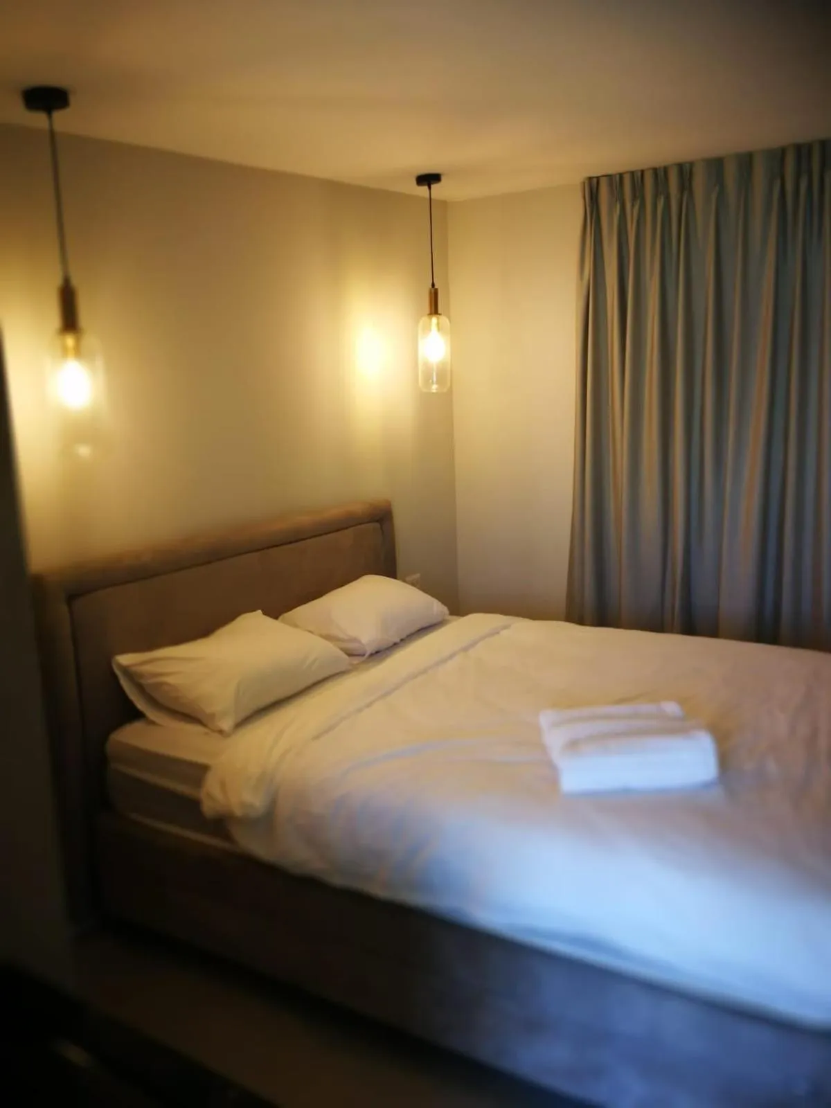 Bed in Q Village - Poleg Beach