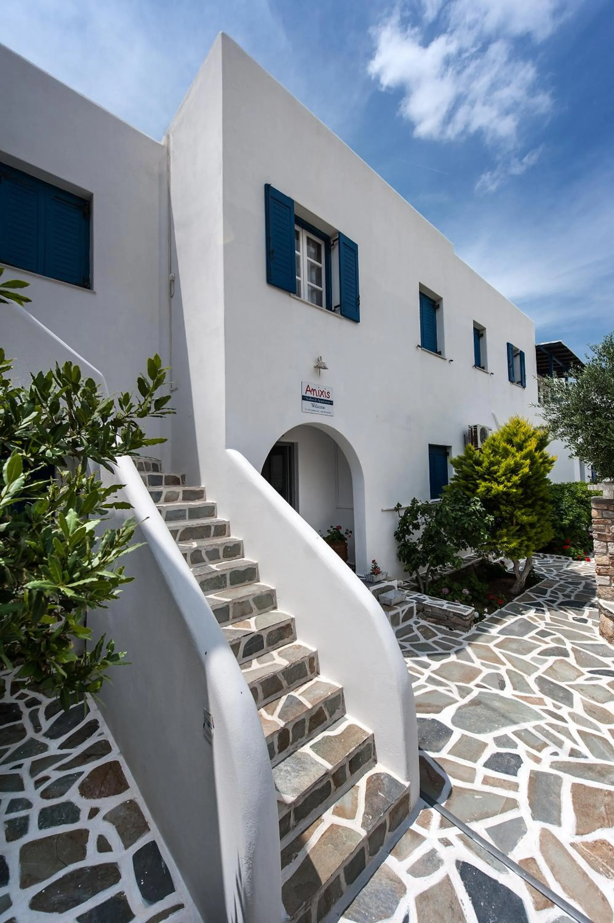 Facade/entrance in Anixis Studios Aliki Paros