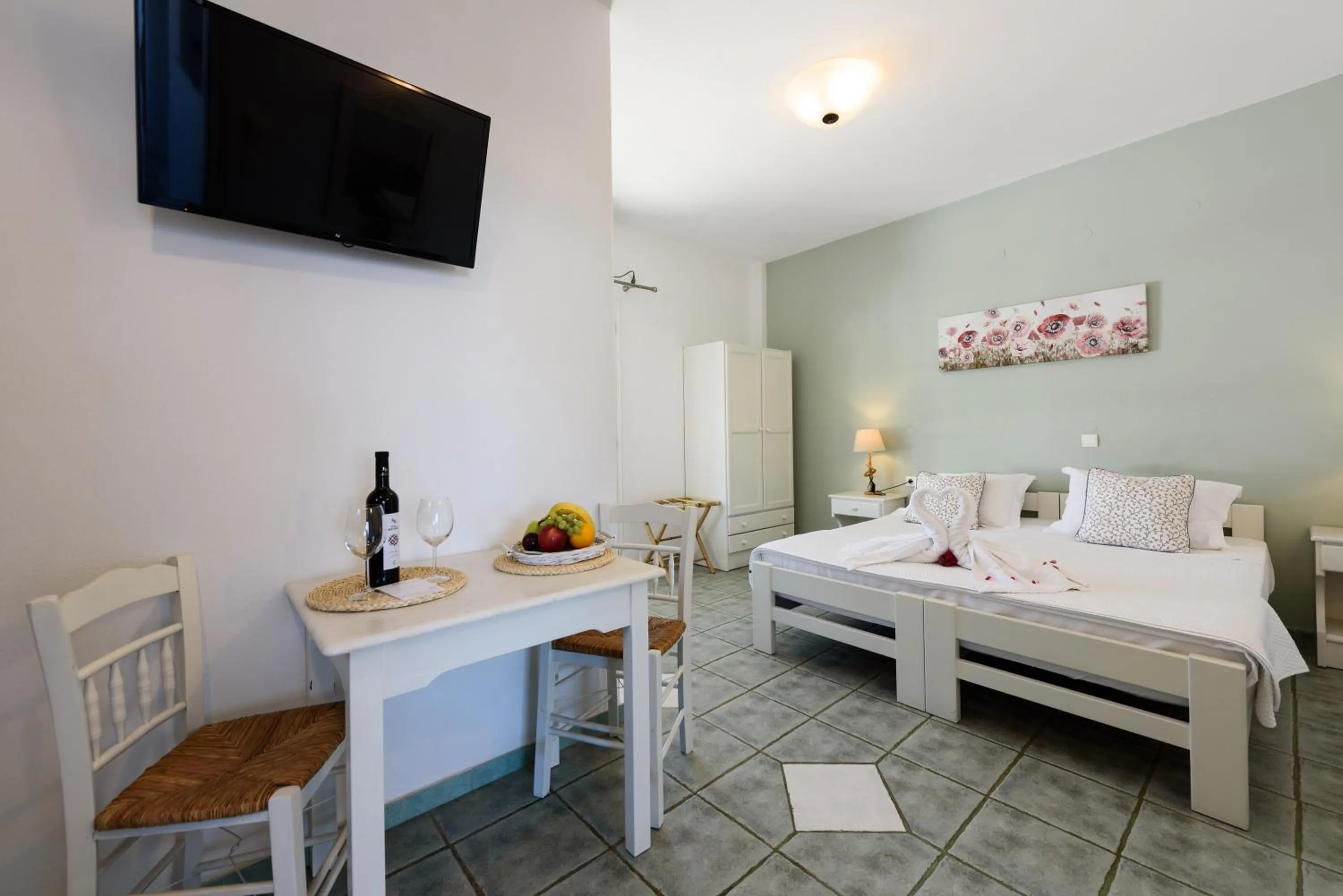 Bed in Anixis Studios Aliki Paros