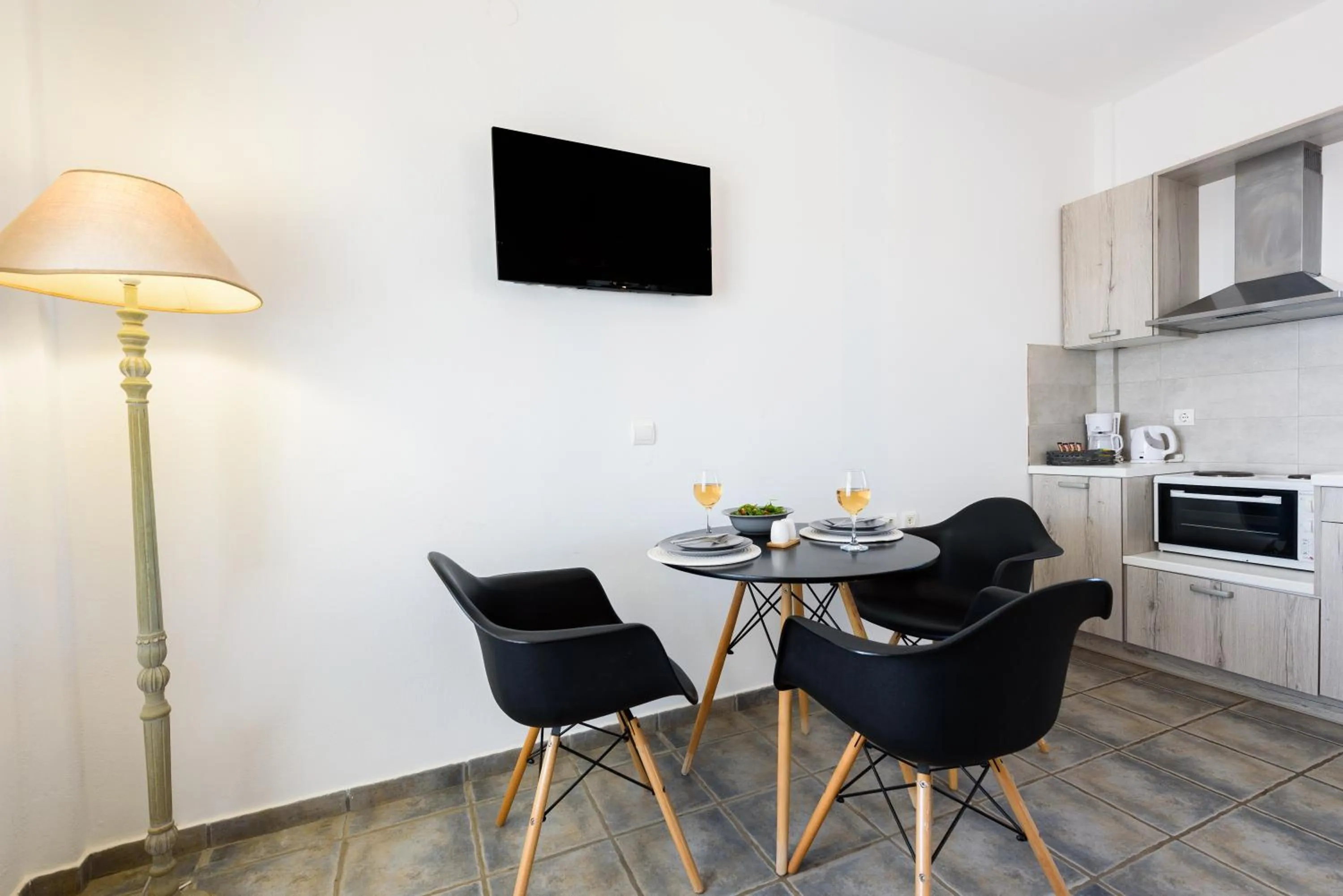 TV and multimedia in Anixis Studios Aliki Paros