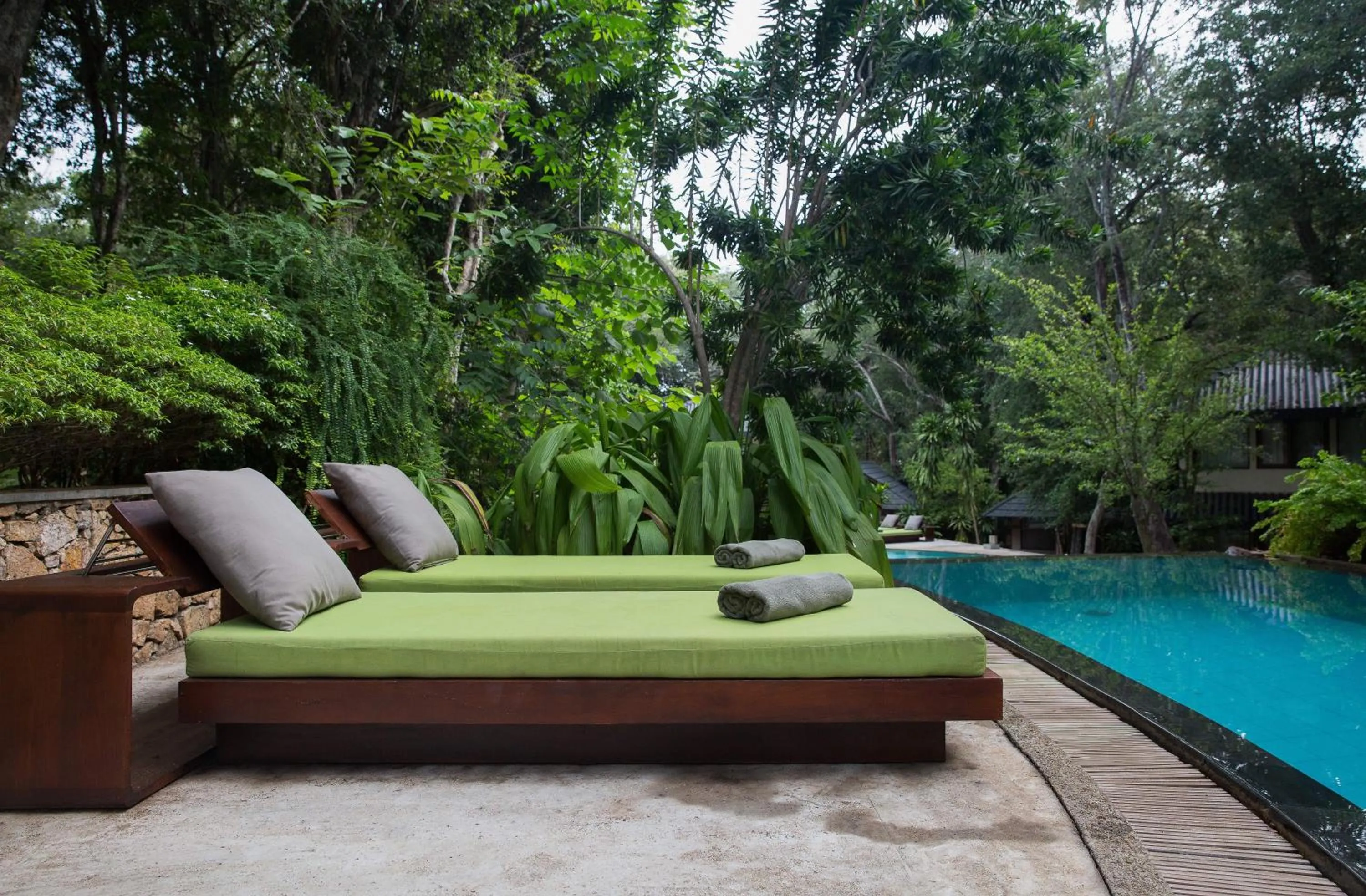 Swimming pool in The Deer Park Hotel