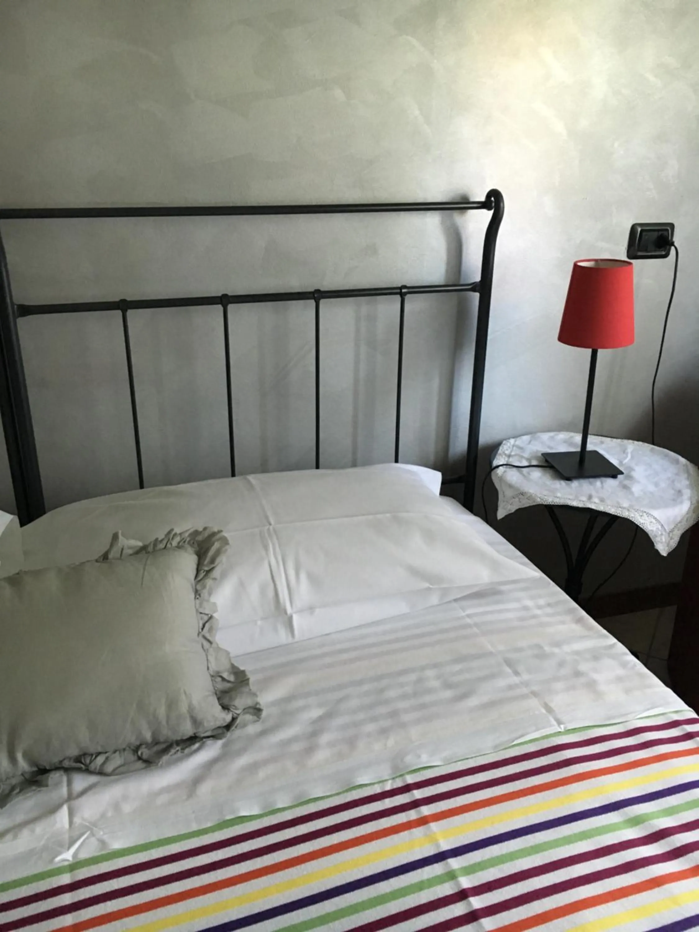 Bed in Casa Chiara B&B