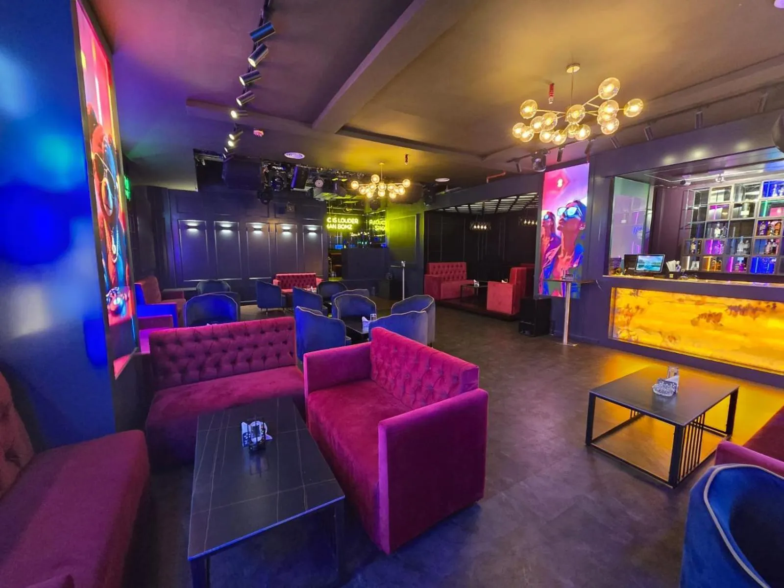 Lounge or bar in Gulf Inn Hotel Al Nasr Formerly Roda Links Al Nasr