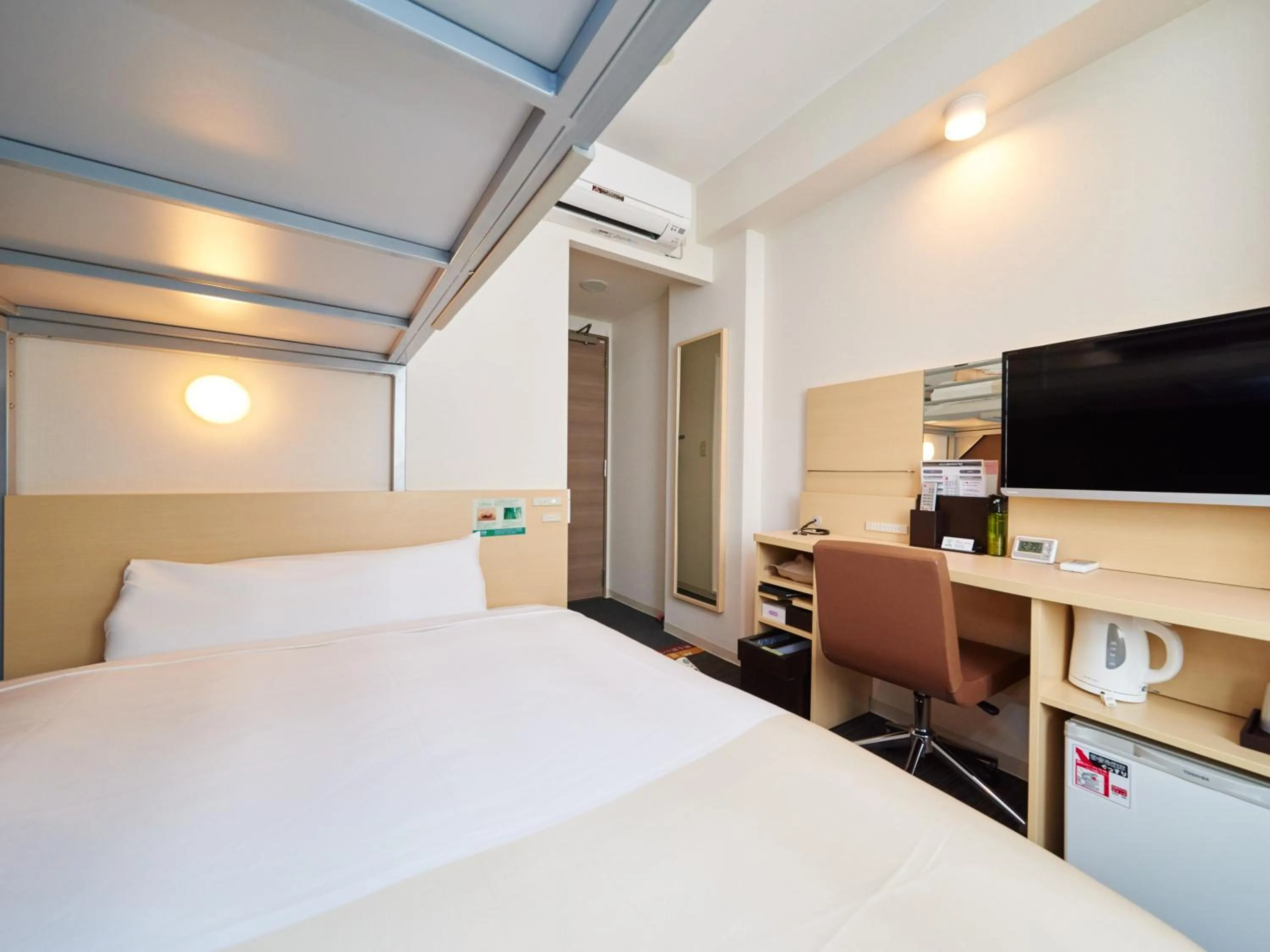 Photo of the whole room, Bed in Super Hotel JR Nara Ekimae Sanjo Dori