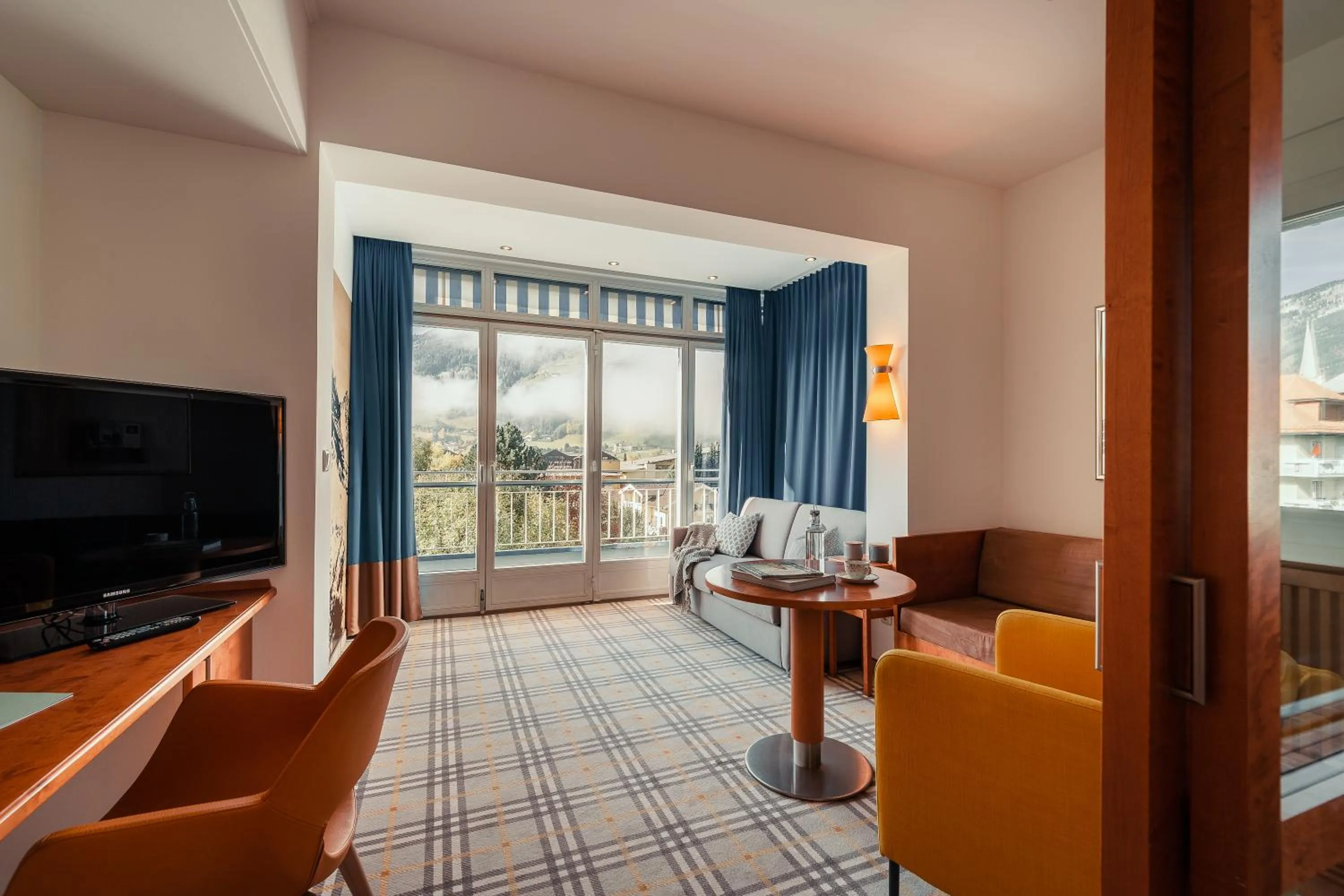 TV and multimedia in Sendlhofer's