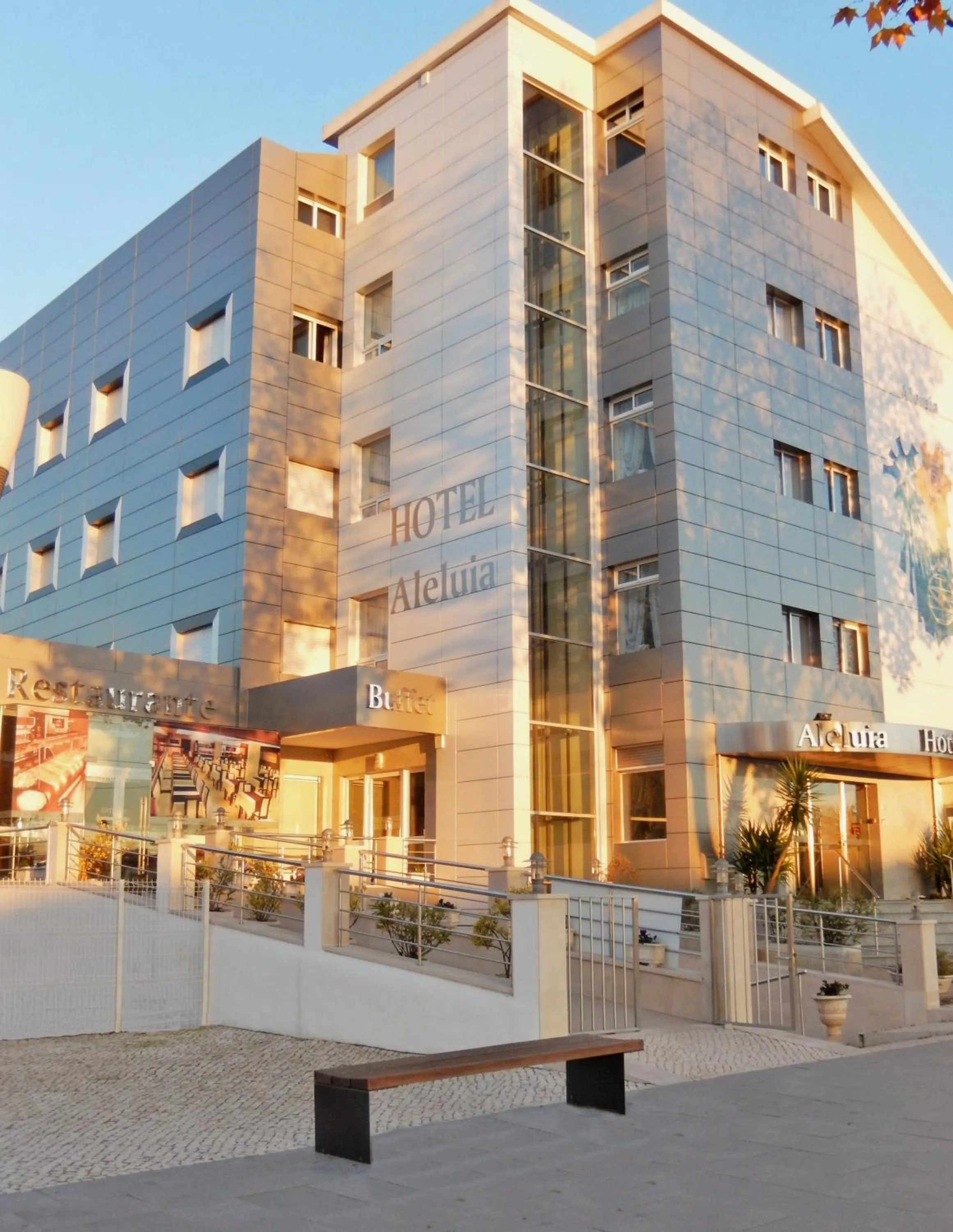 Property building in Hotel Aleluia