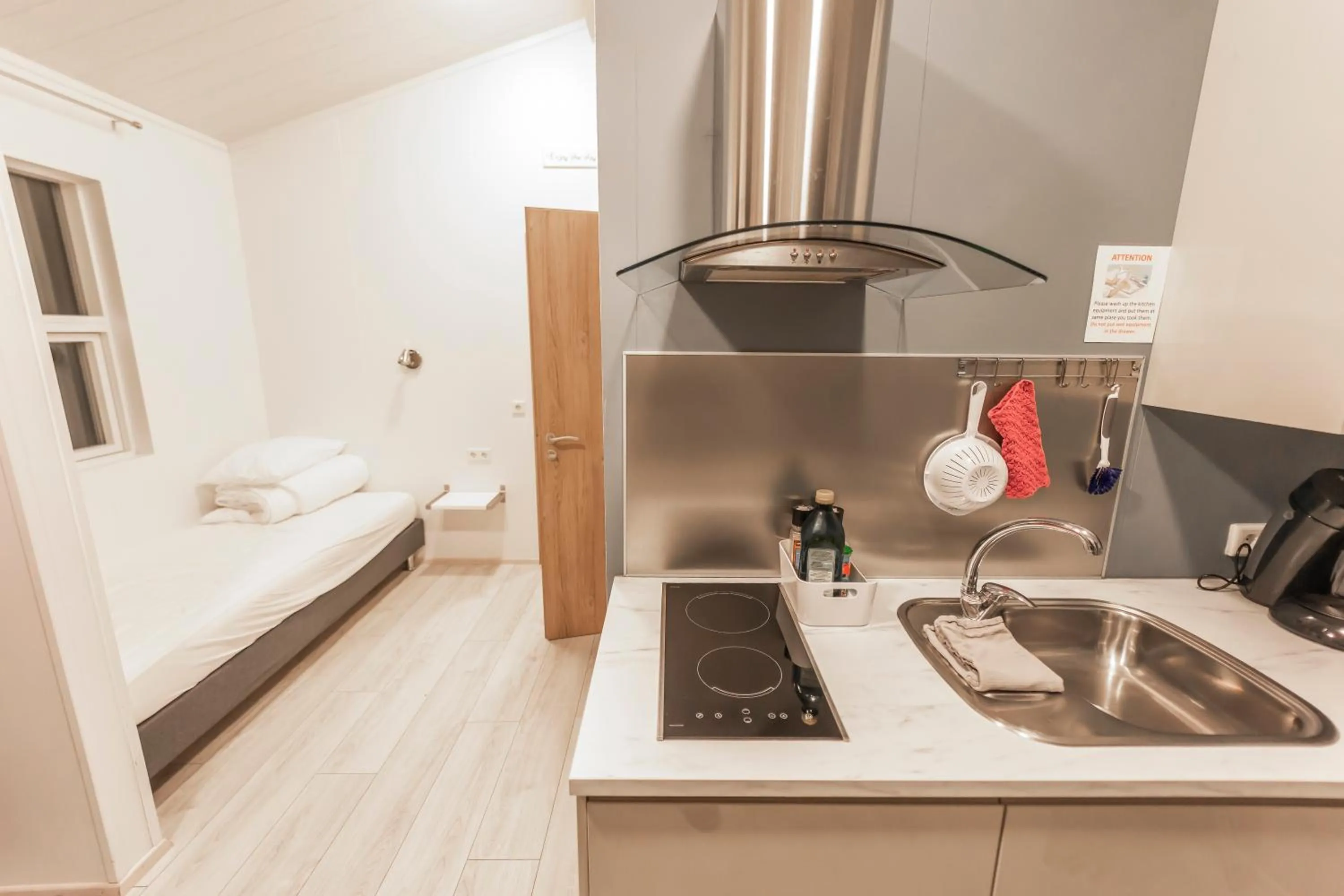 Property building, Bed in Aurora Cabins