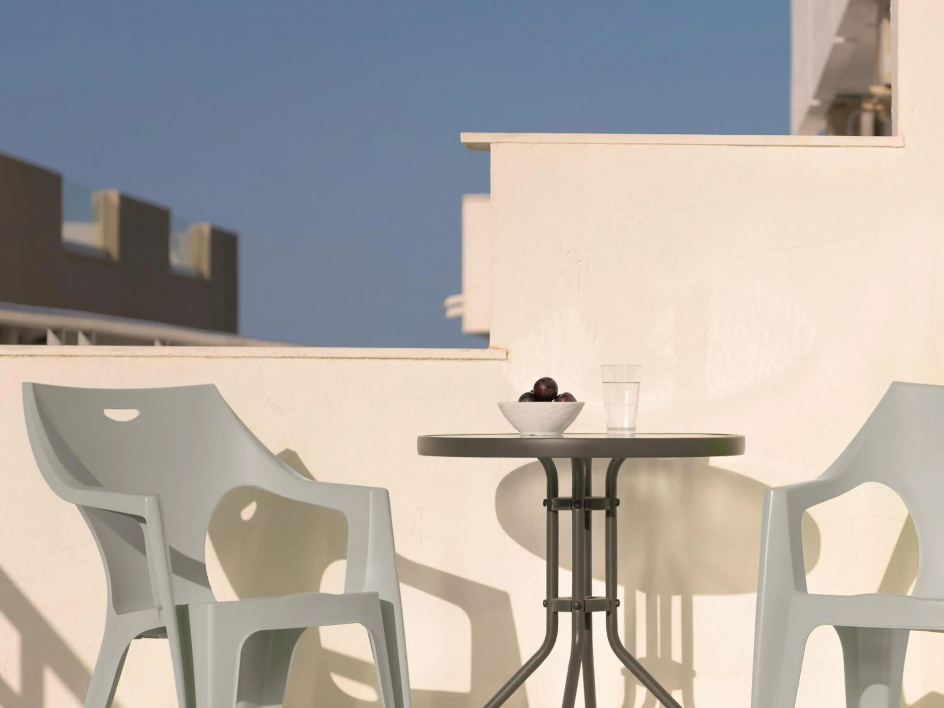 Photo of the whole room in Sergios Hotel