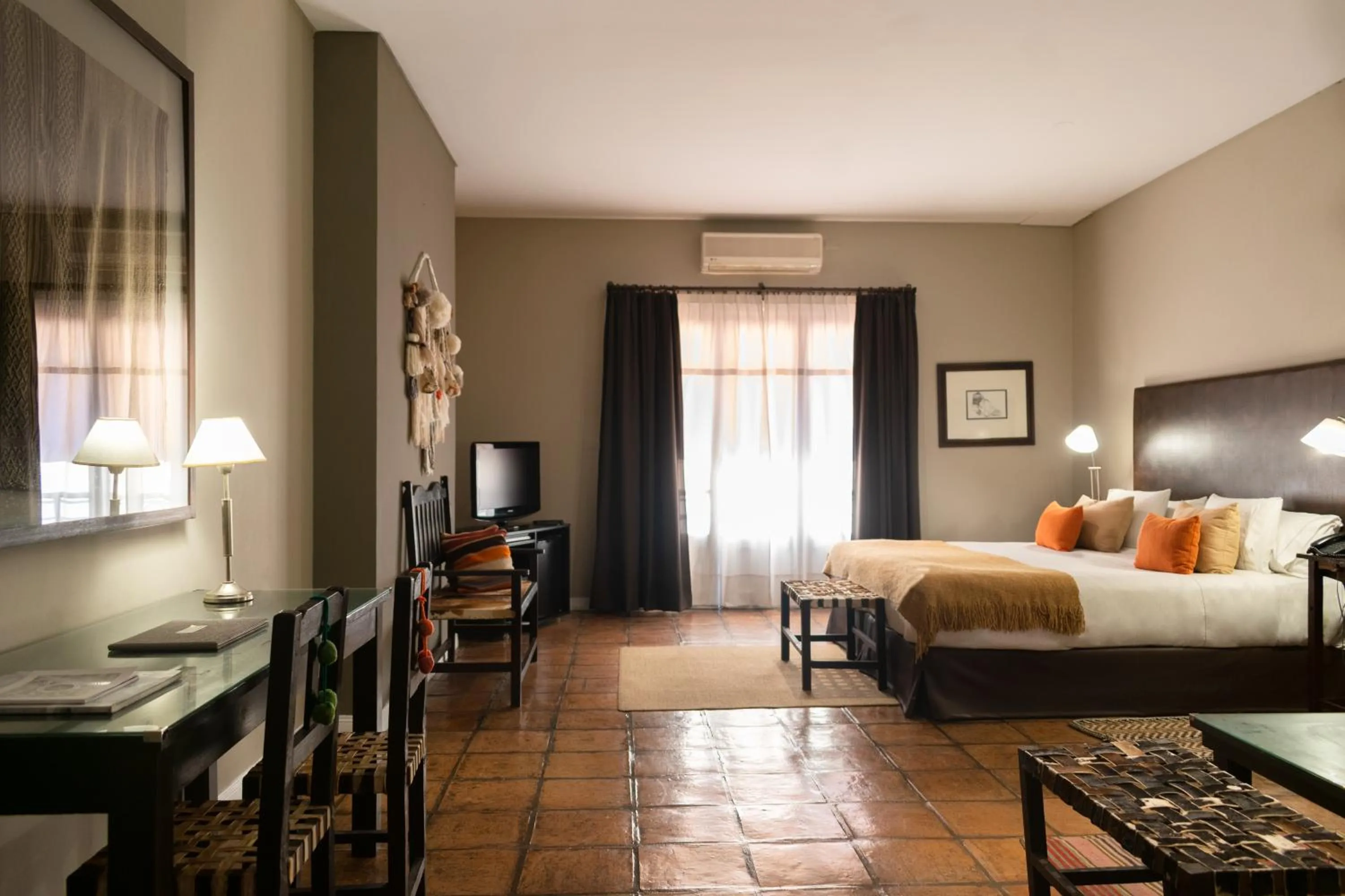 Bedroom, Bed in Legado Mitico Salta Hotel Boutique