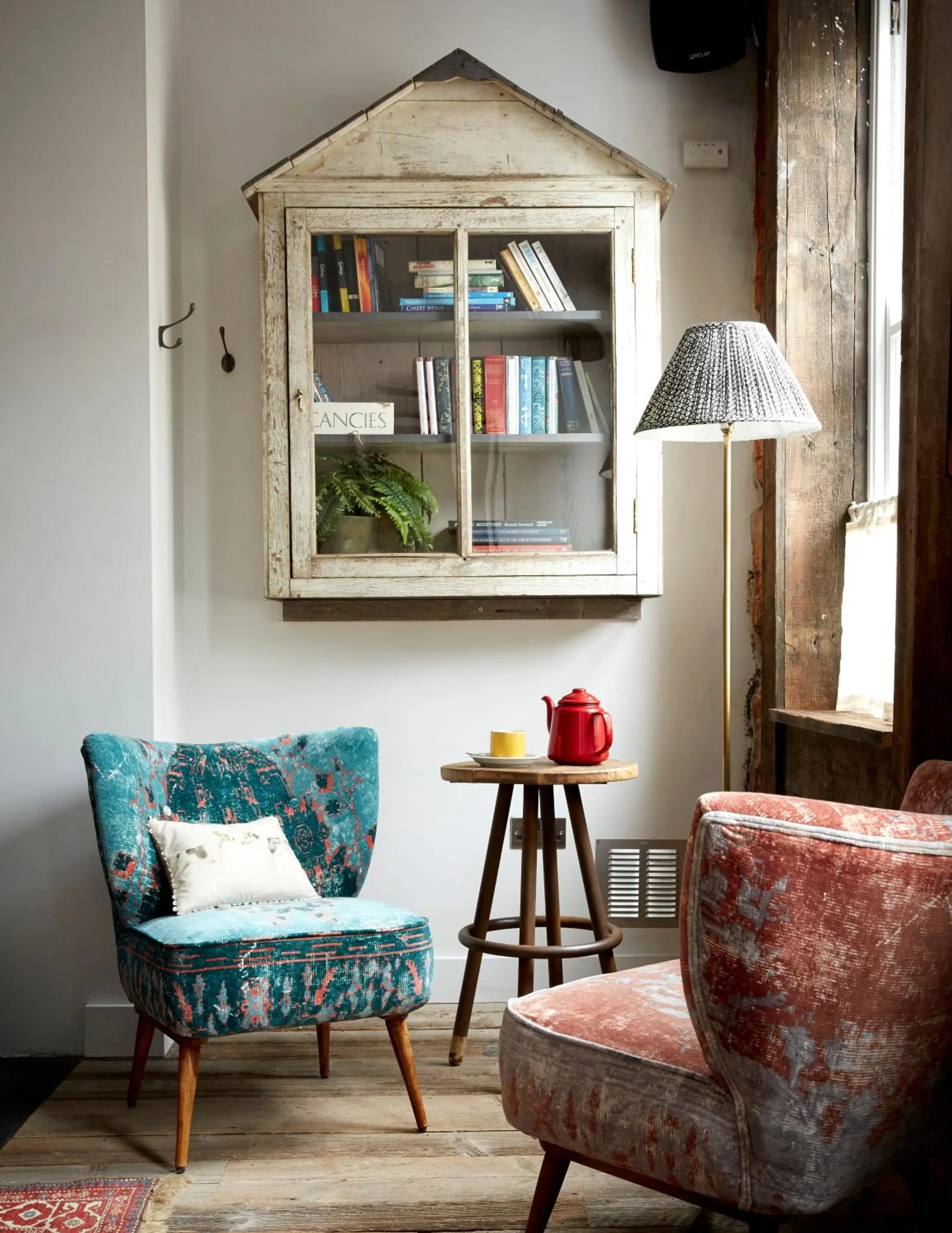 Restaurant/places to eat in Artist Residence Cornwall