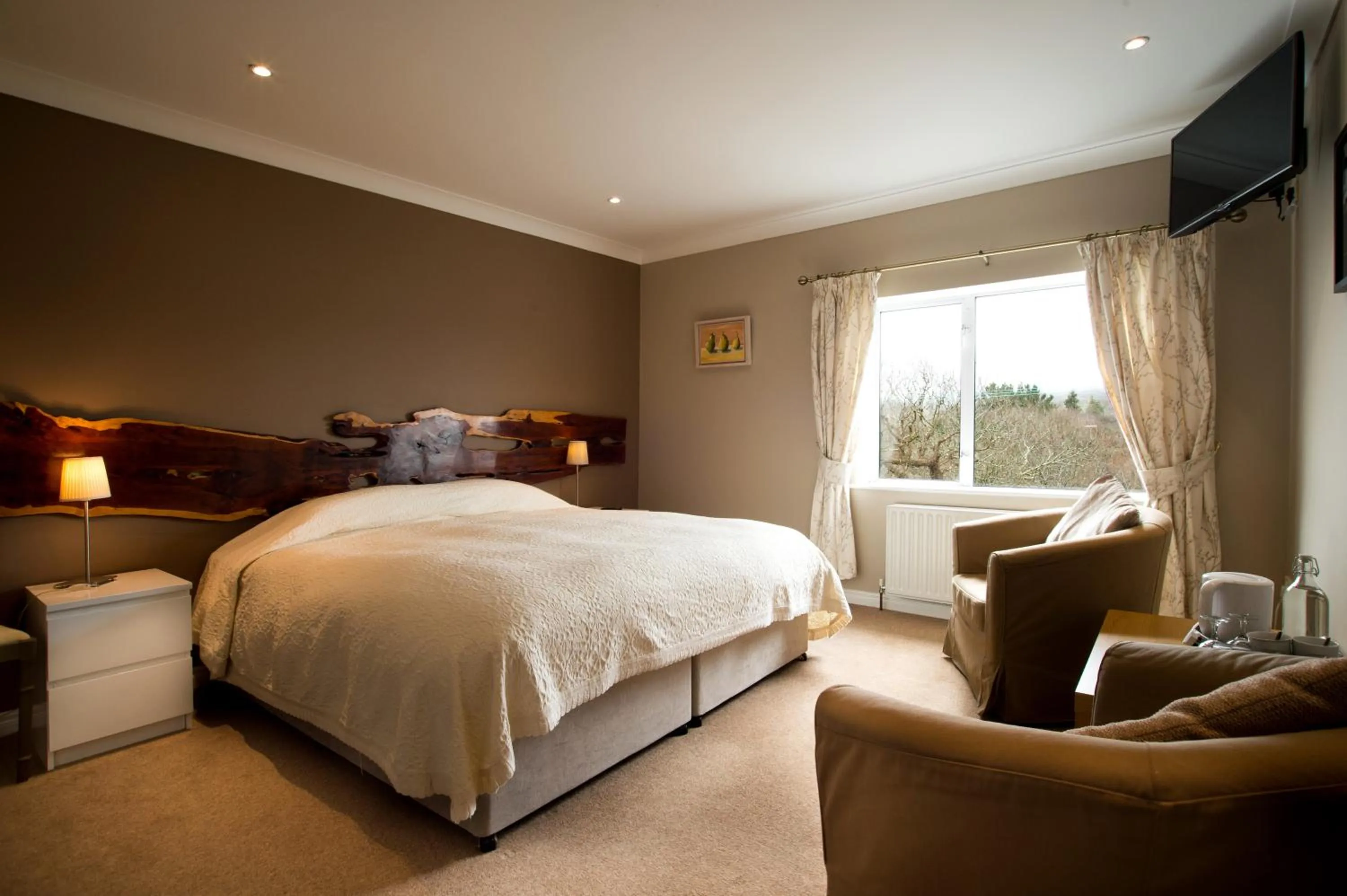 Bedroom, Bed in Sharamore House B&B
