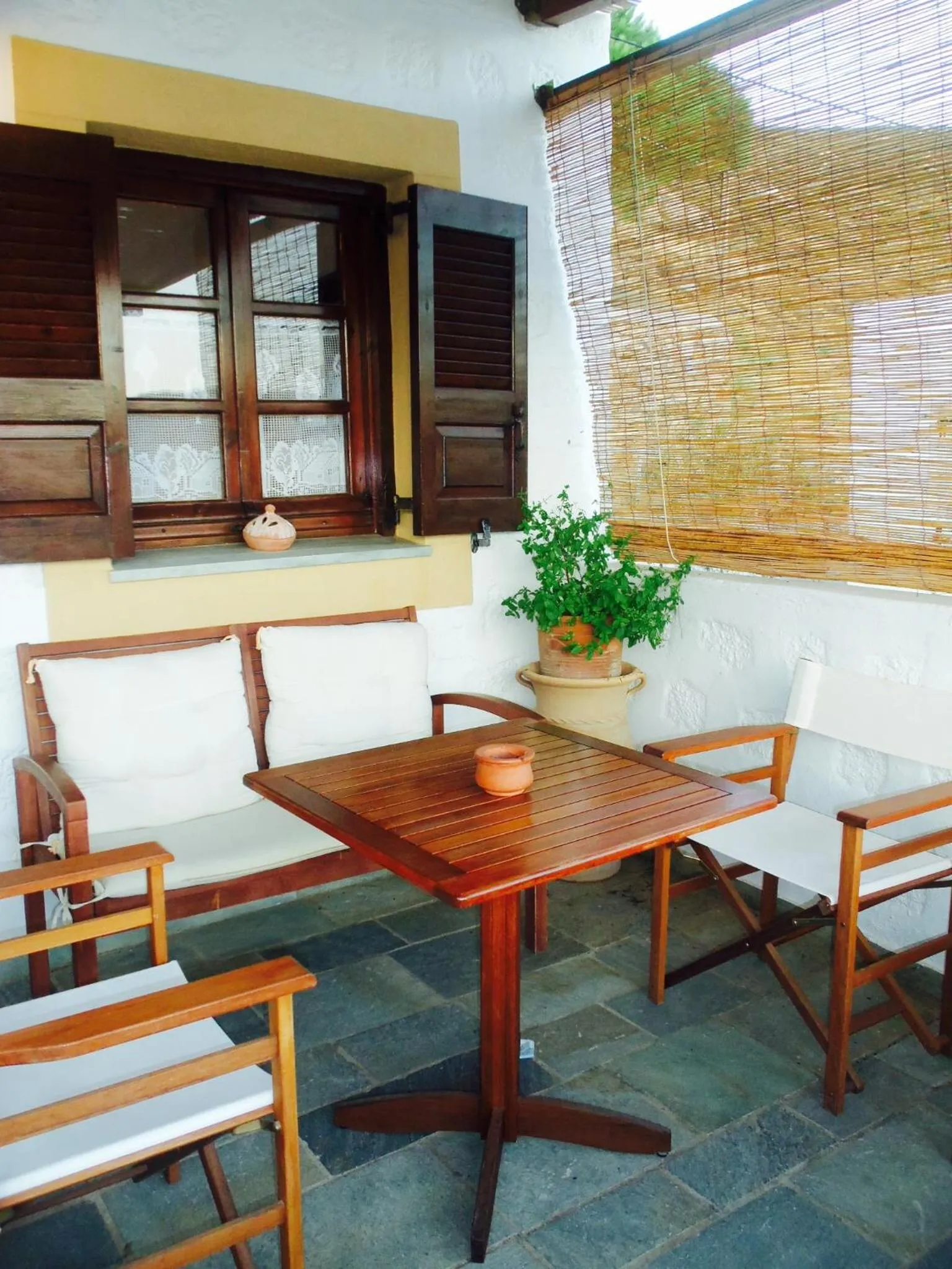 Balcony/Terrace in Alexandros Hotel