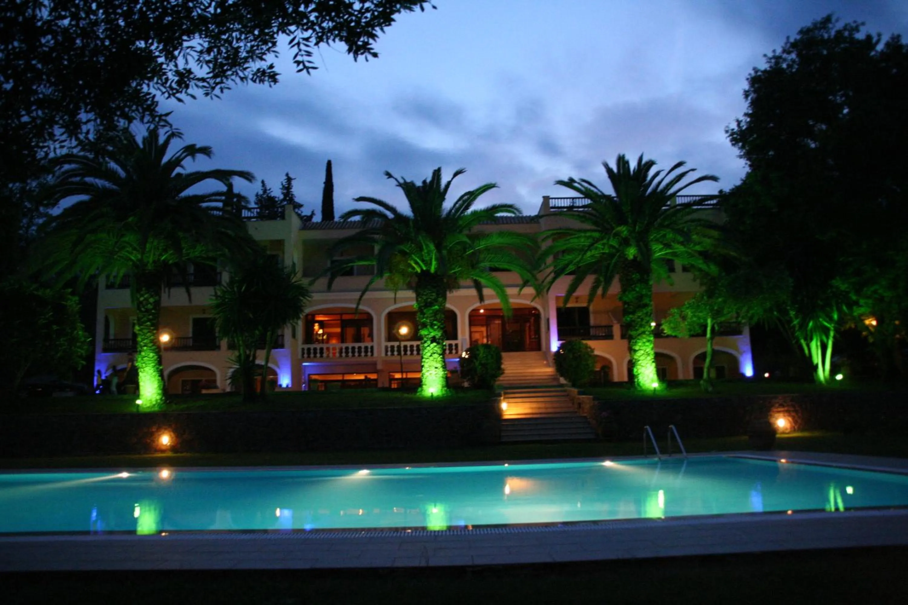 Spring in Fiori Hotel