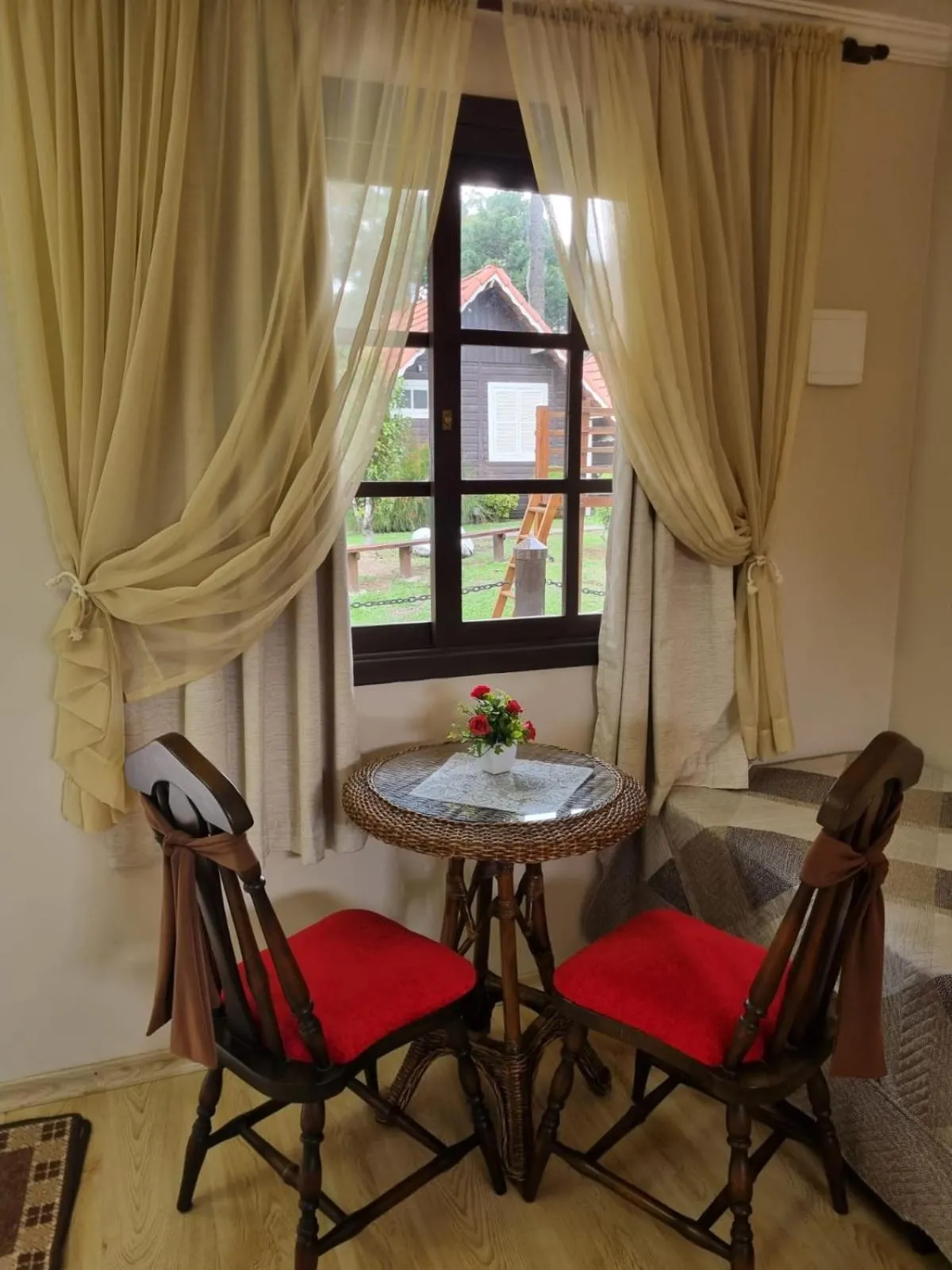 Seating area in Pousada Caliandra Da Serra