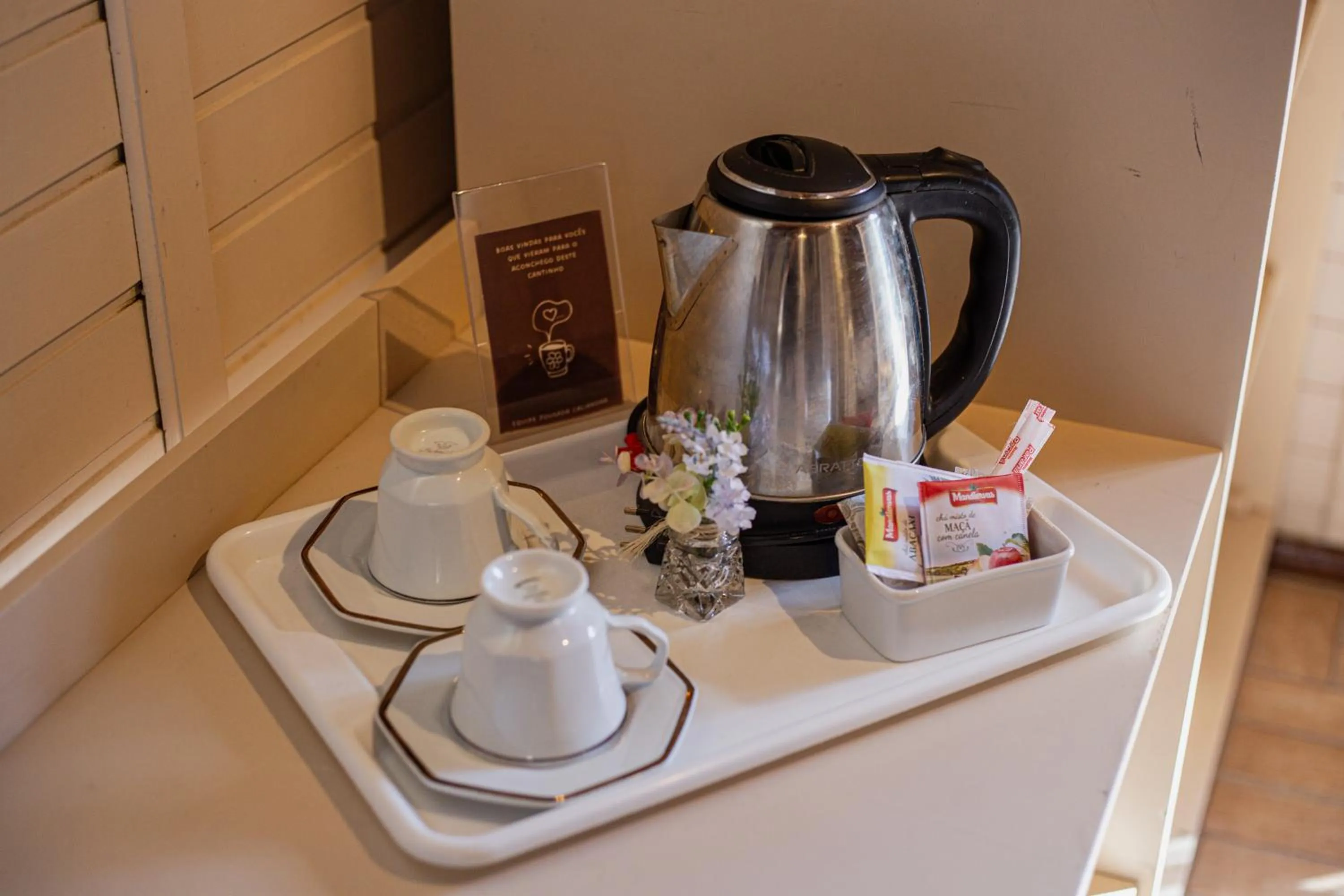 Coffee/tea facilities in Pousada Caliandra Da Serra