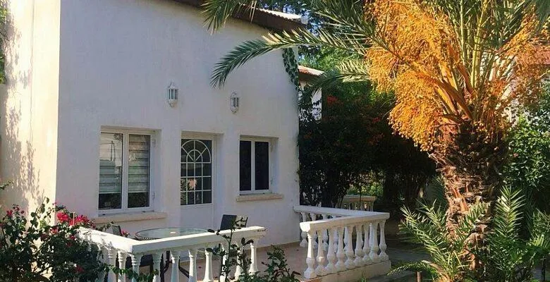 The Prince Inn Hotel & Villas