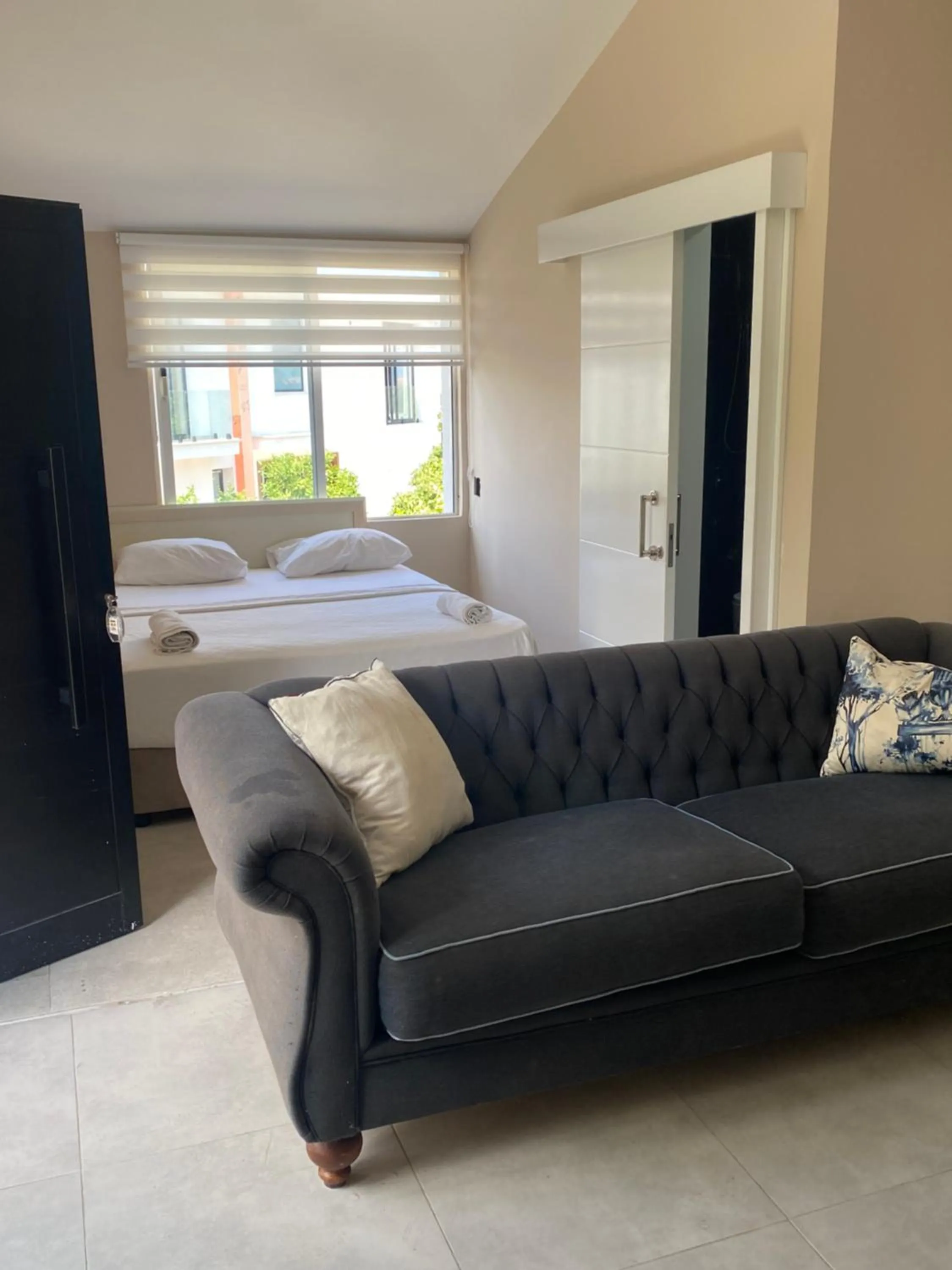 The Prince Inn Hotel & Villas