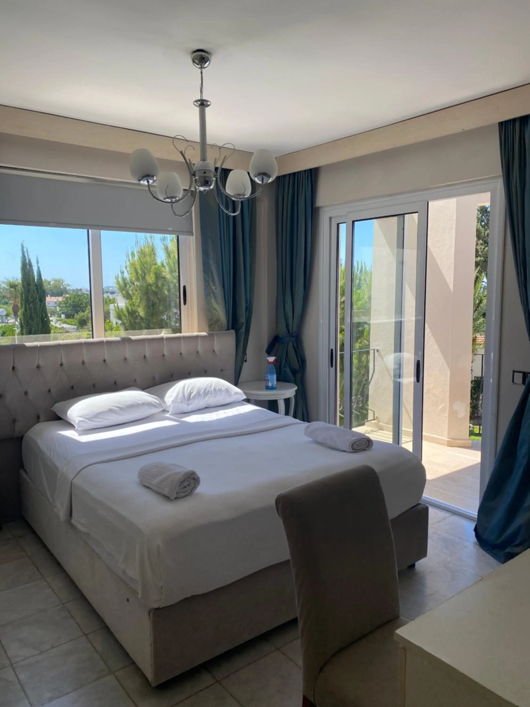 The Prince Inn Hotel & Villas