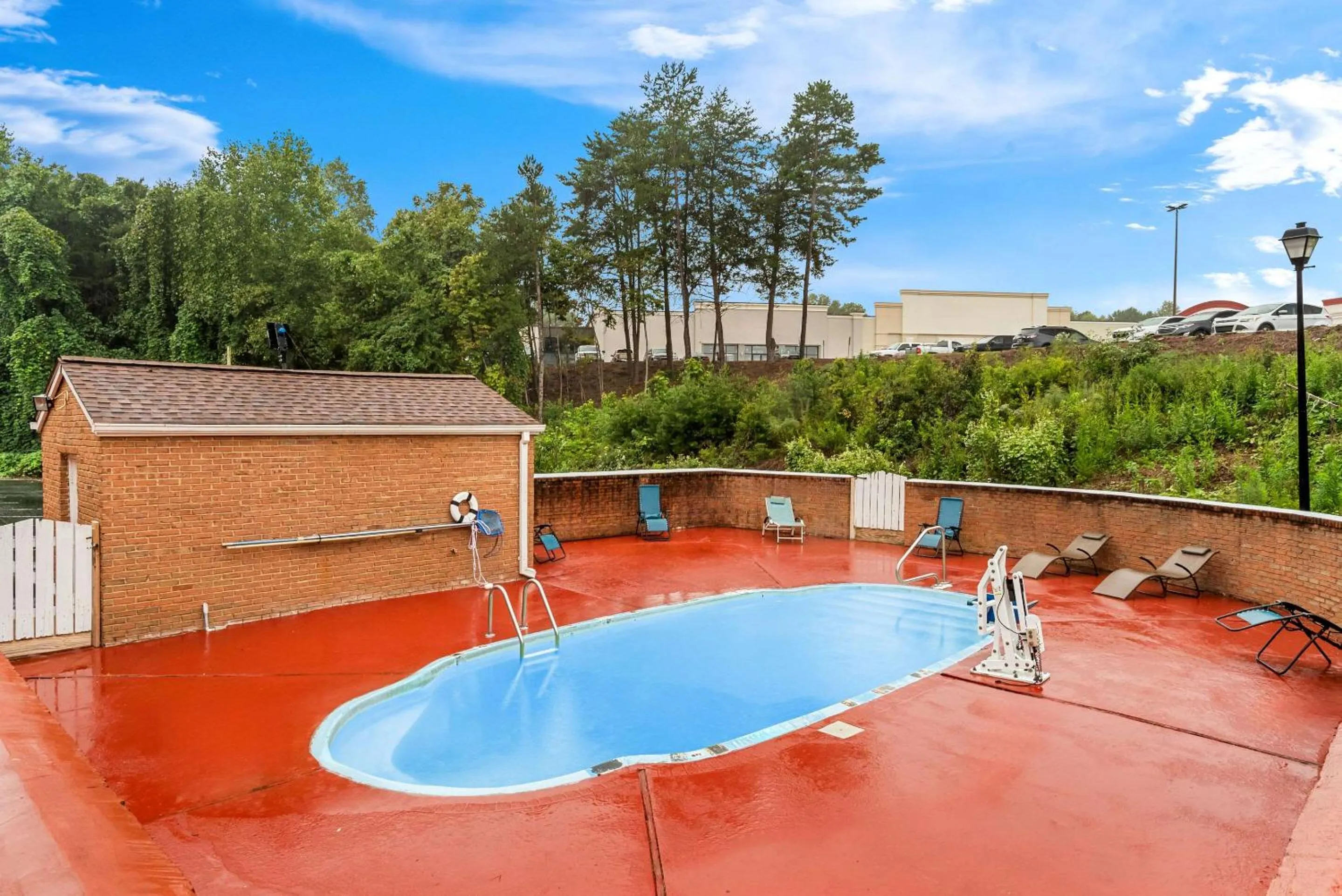 Swimming pool in Super 8 by Wyndham Cornelia