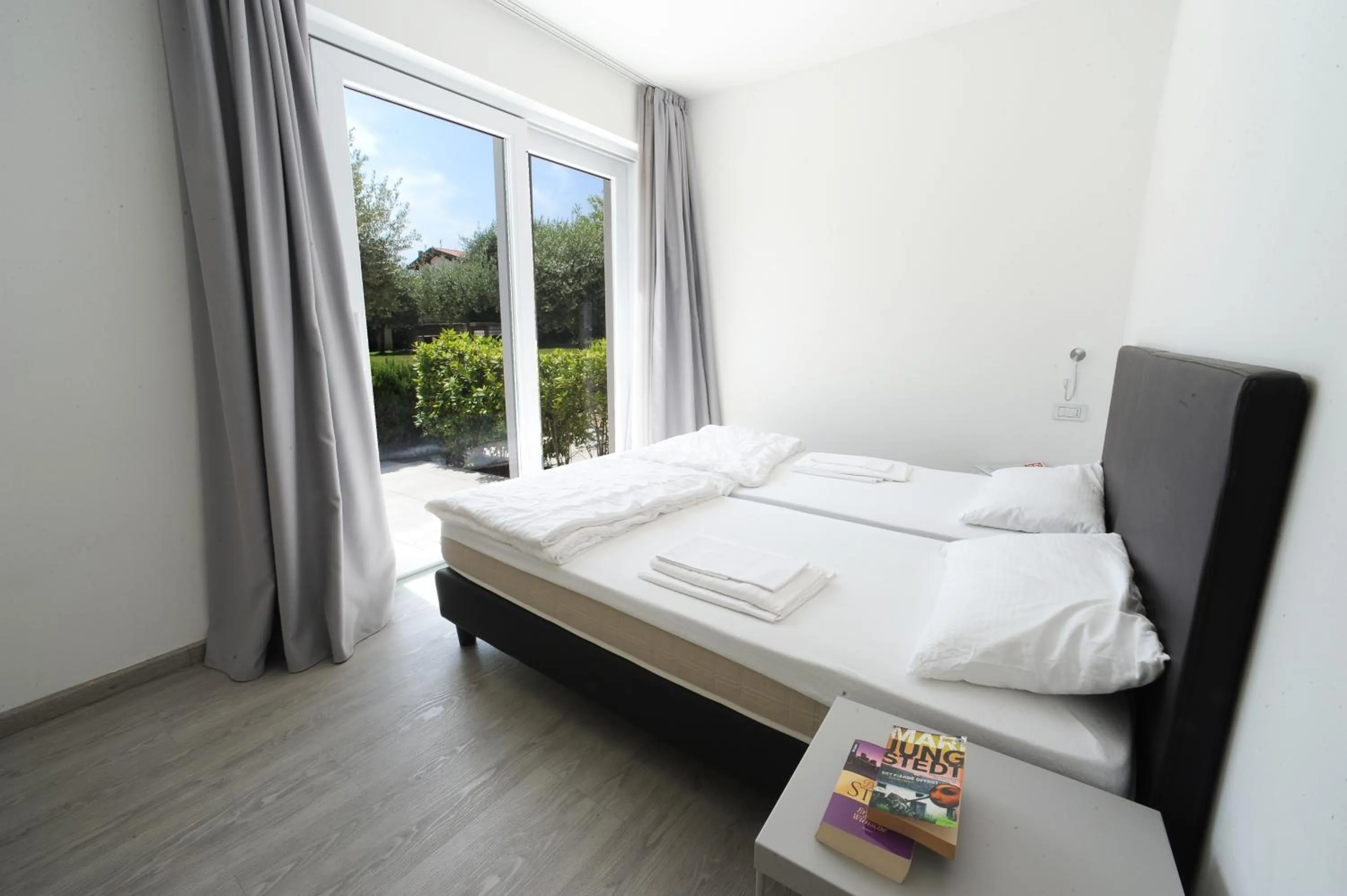 Bed in Residence Goethe