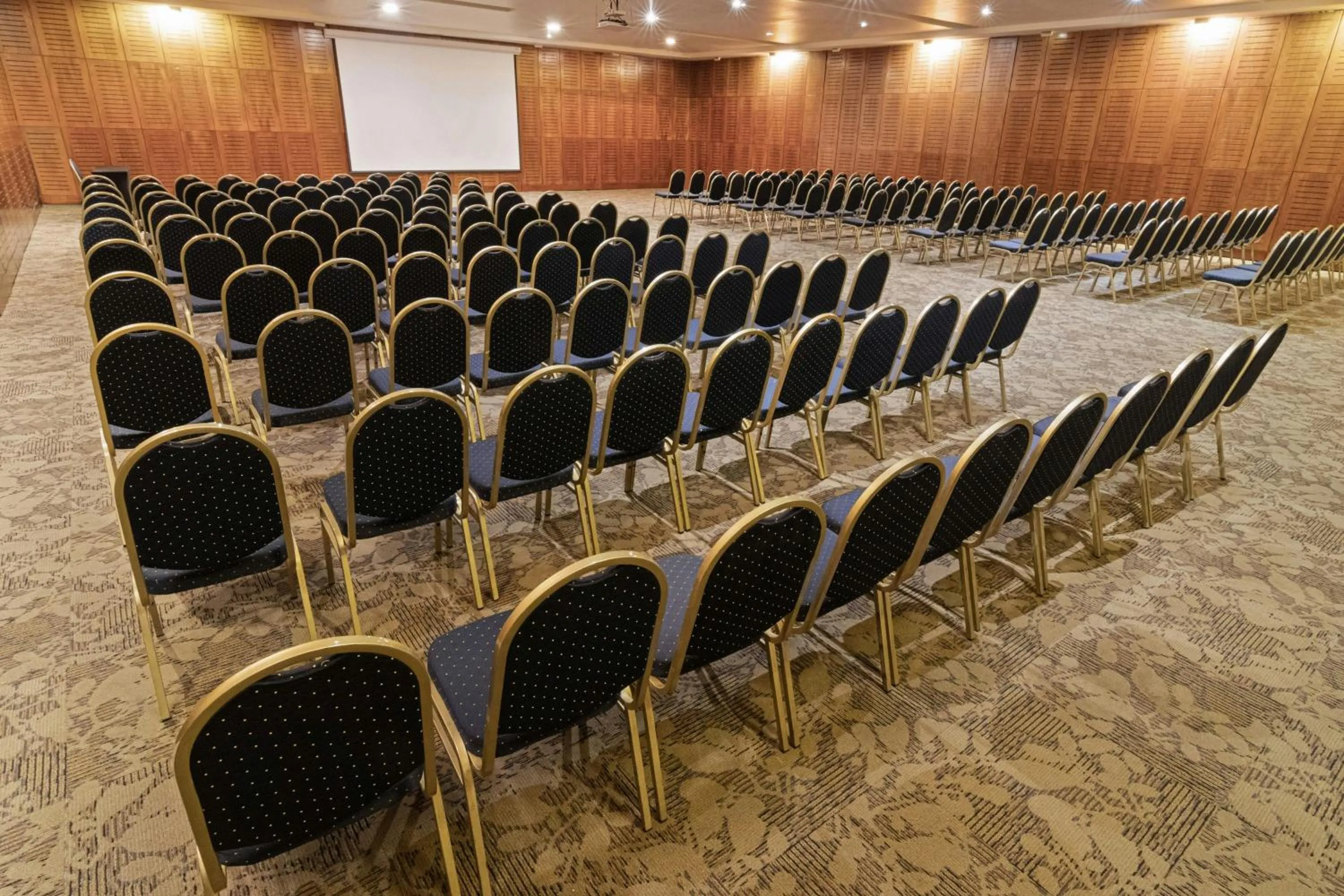 Meeting/conference room in Four Points By Sheraton Los Angeles