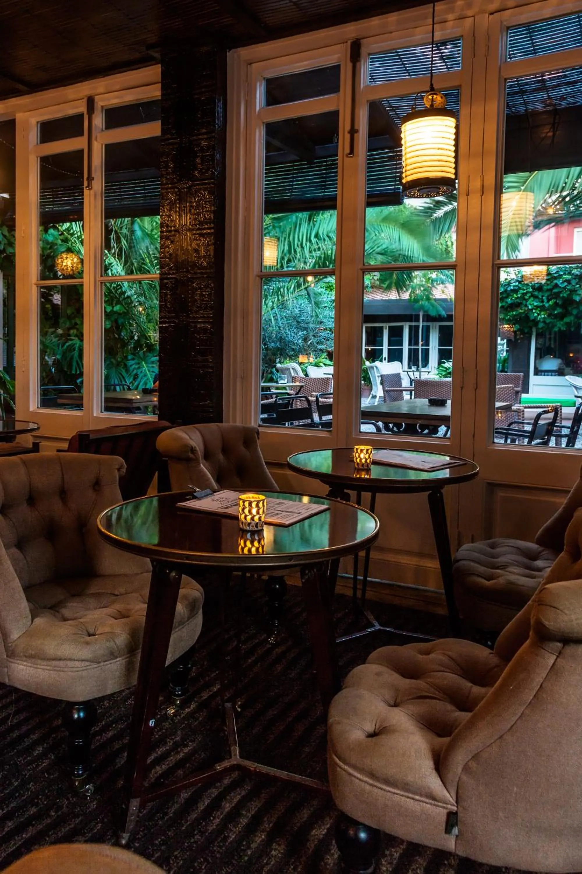 Lounge or bar in Hotel Vostra Llar