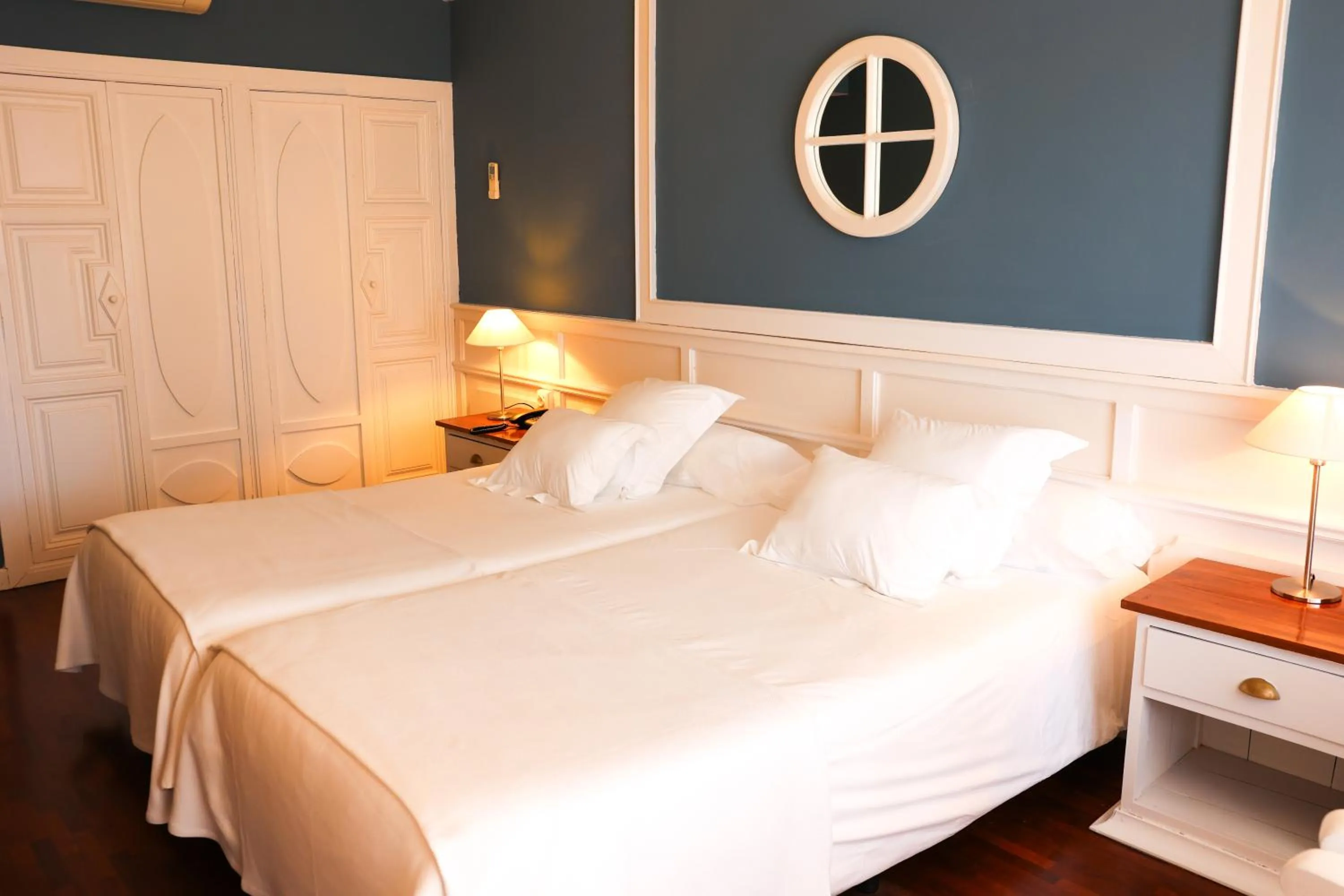 Photo of the whole room, Bed in Hotel Vostra Llar