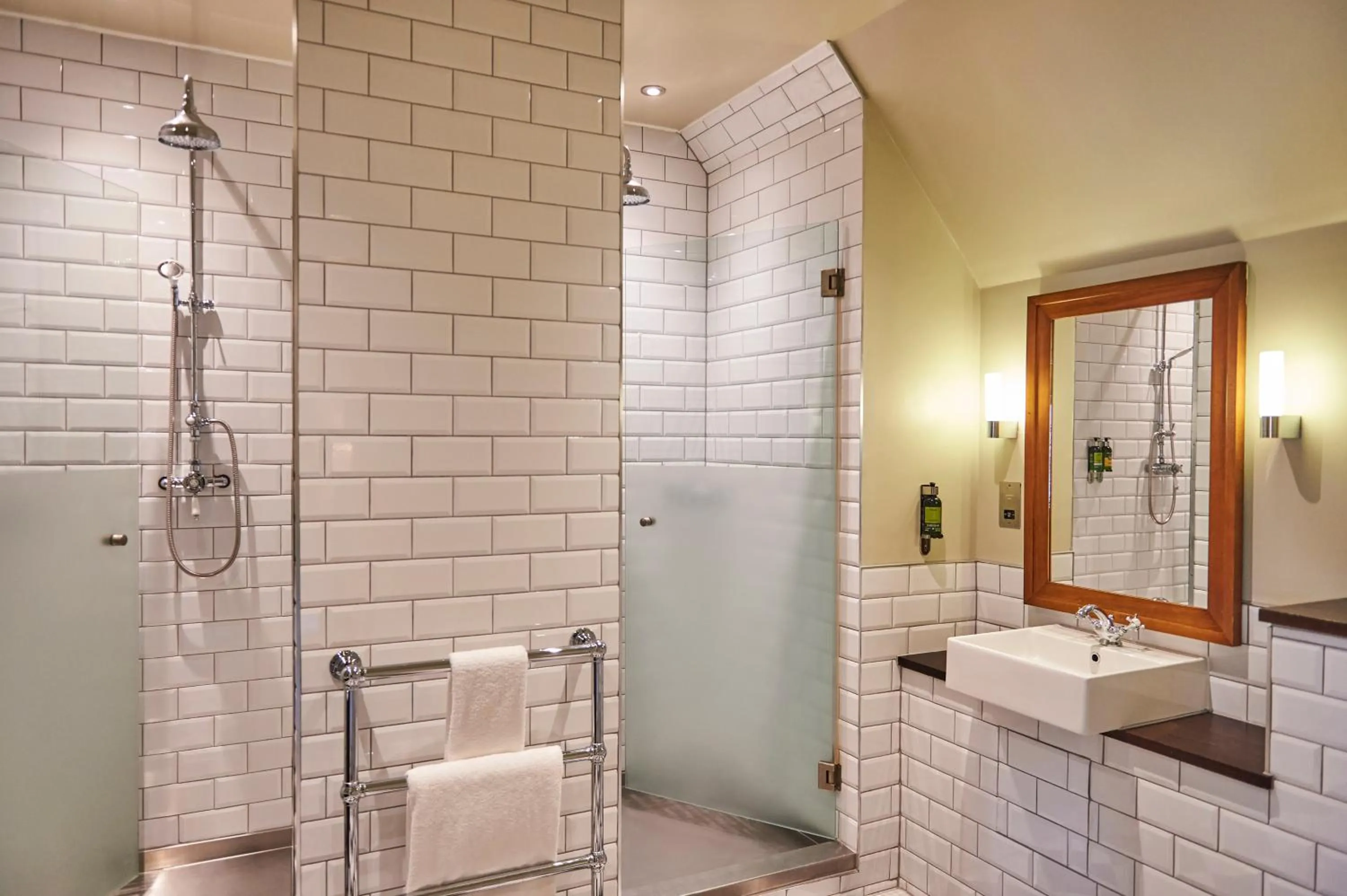 Bathroom in Hotel Du Vin Edinburgh