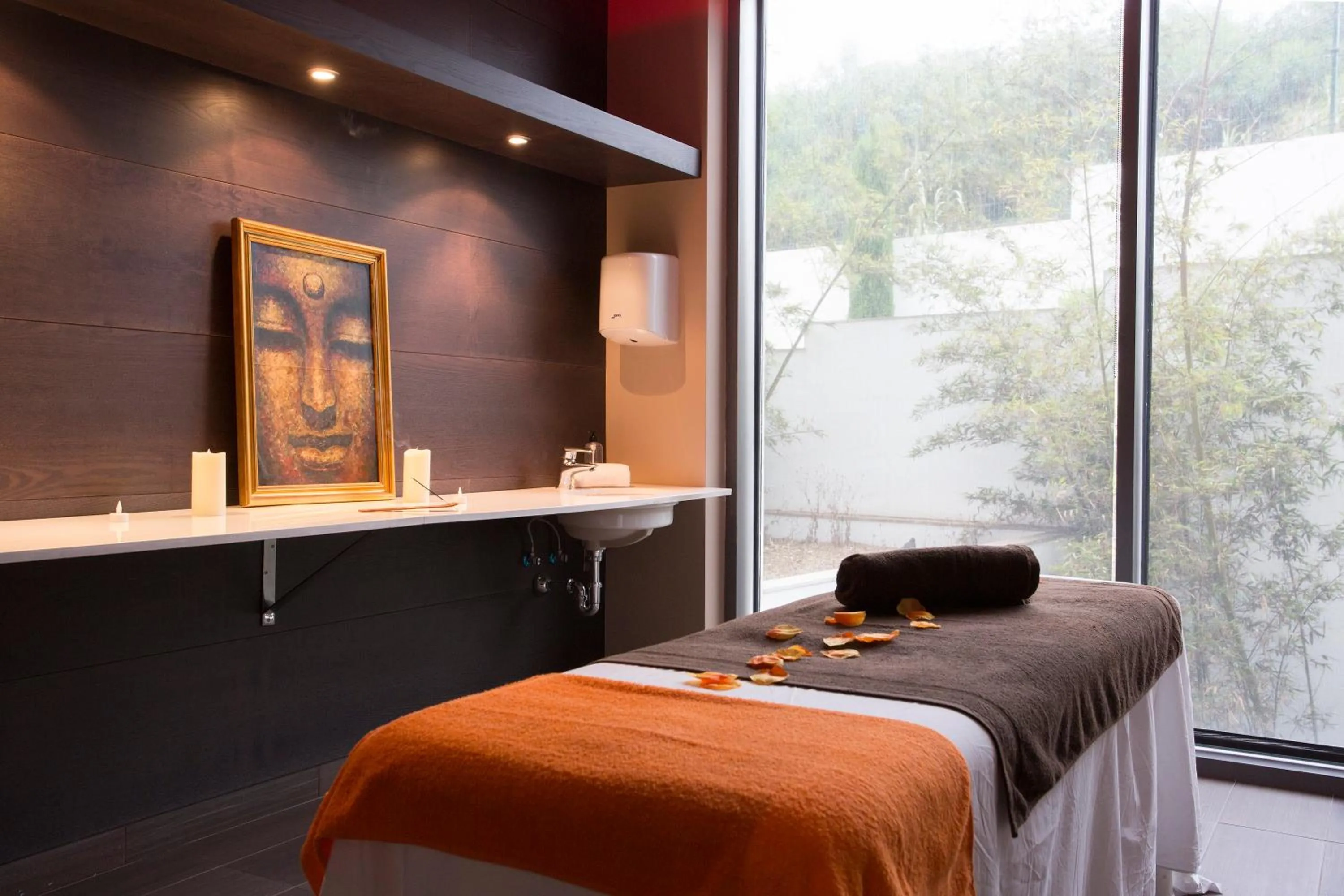 Massage in Hipotels Gran Conil