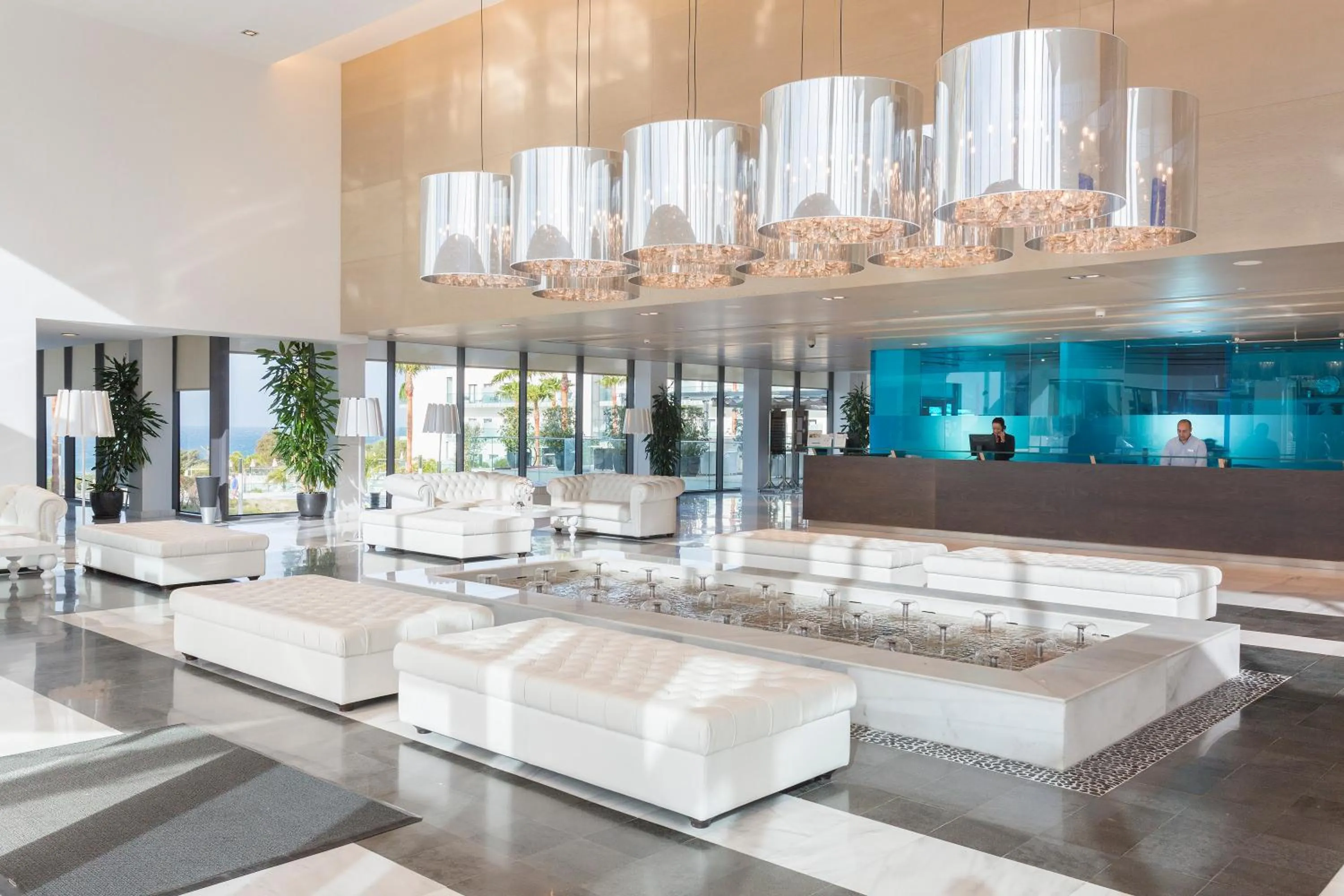 Staff in Hipotels Gran Conil