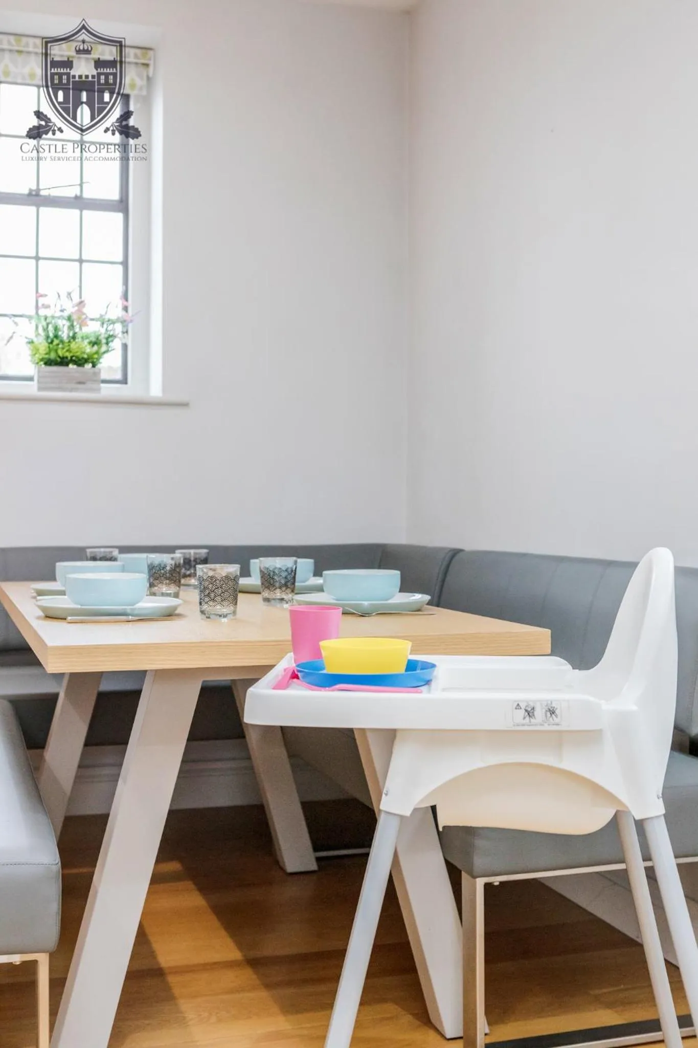 Dining area in Castle Properties:Eton-The College