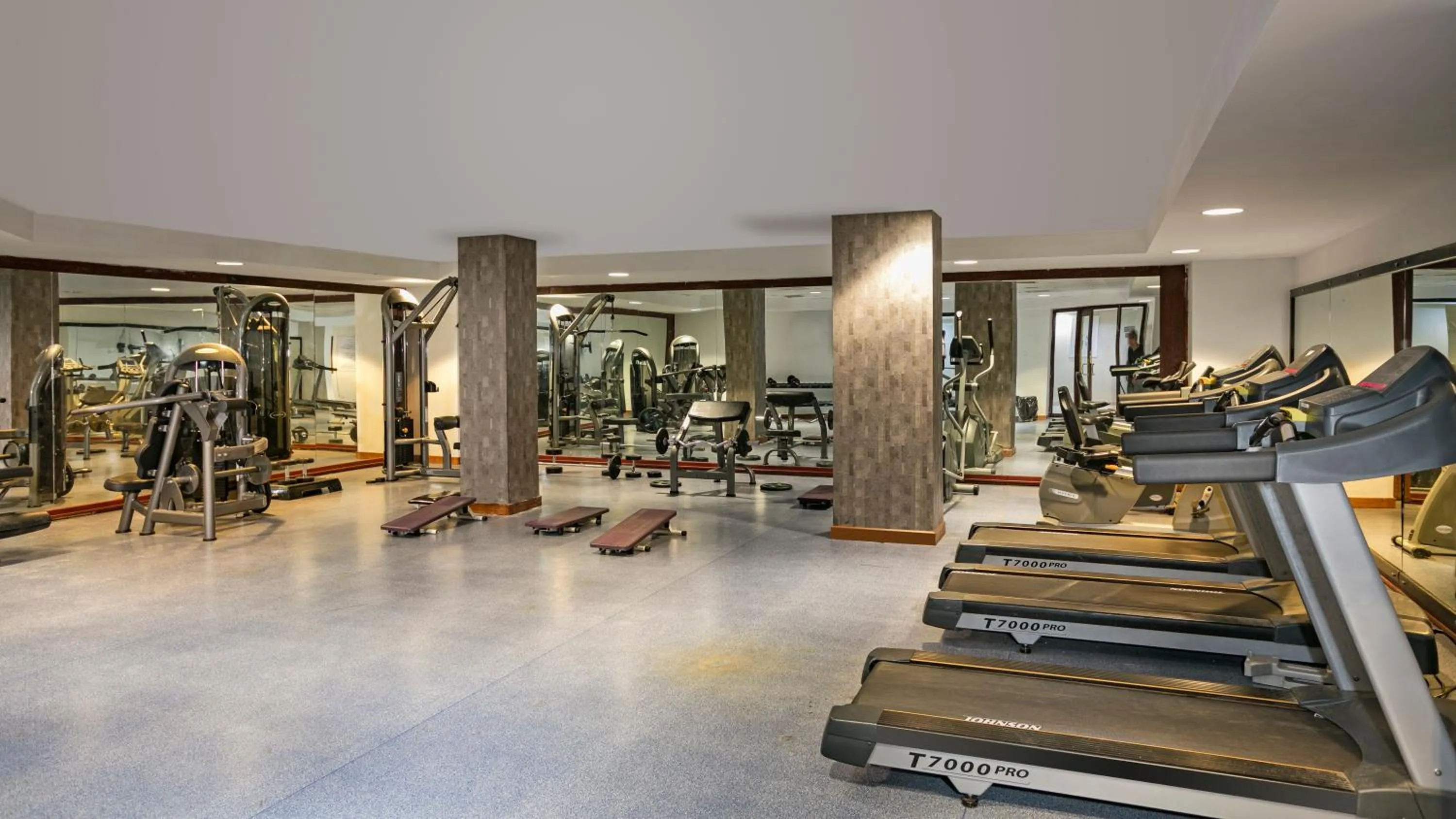 Fitness centre/facilities in Özkaymak Falez Hotel