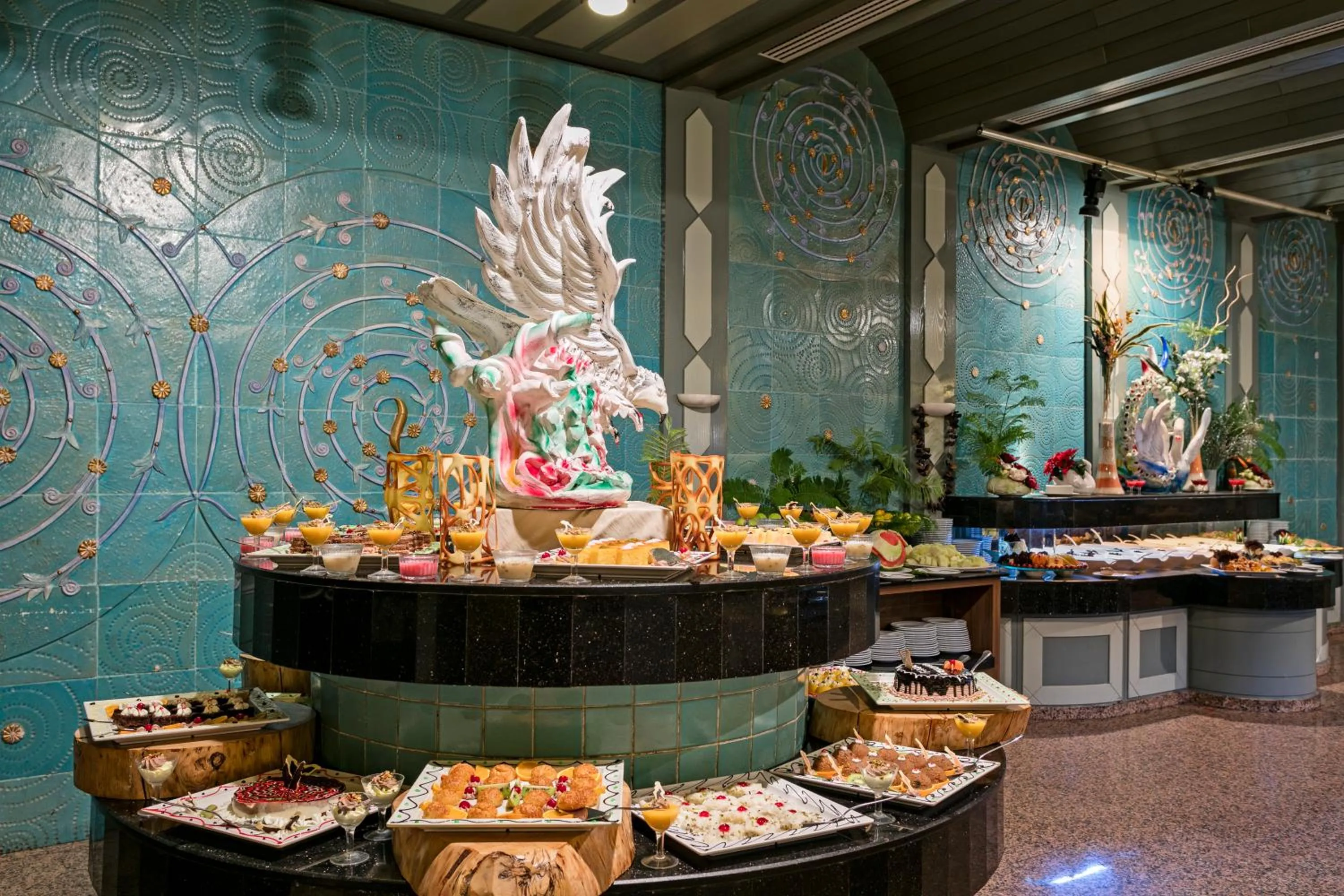 Food and drinks in Özkaymak Falez Hotel