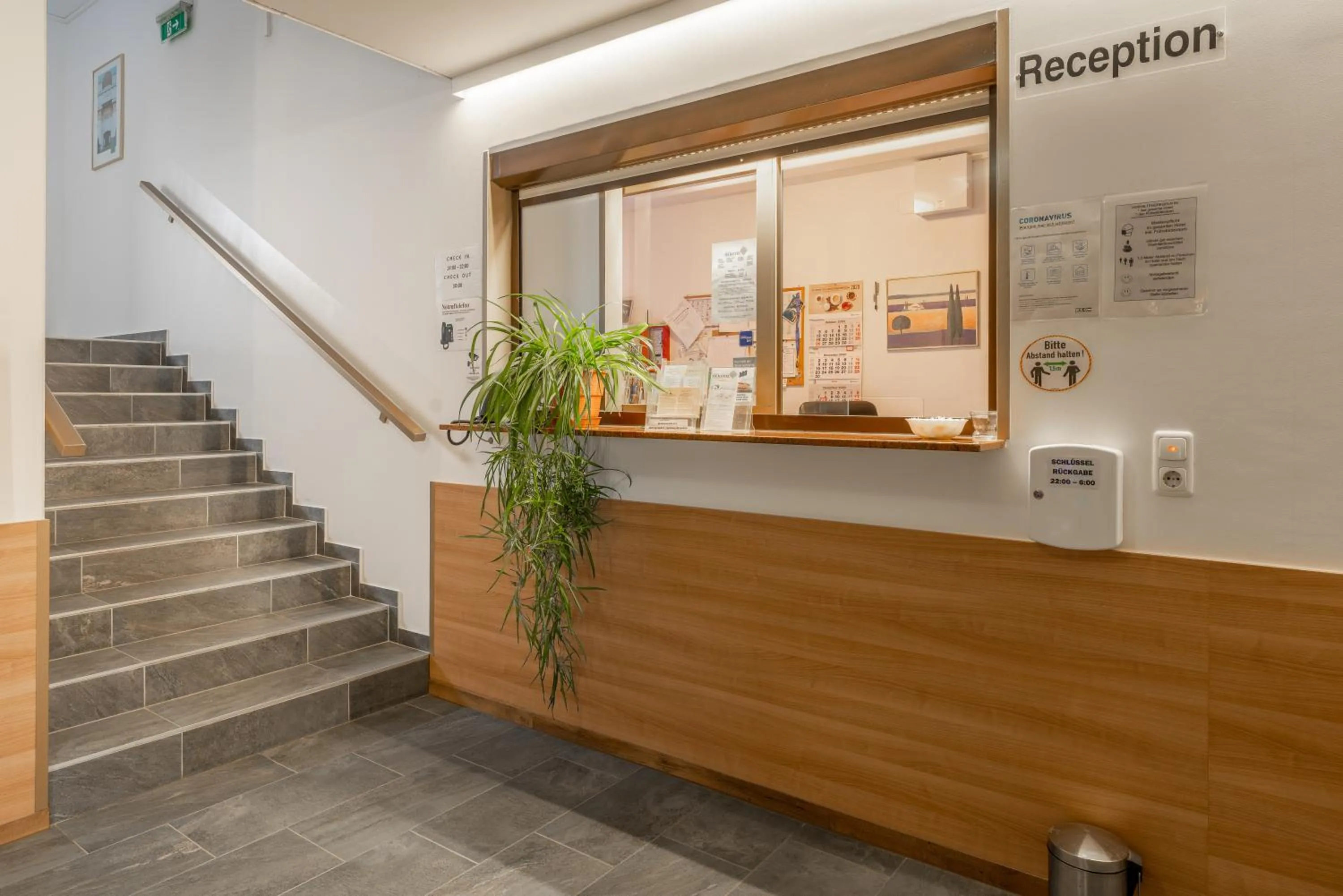 Lobby or reception in OEKOTEL Treffpunkt Föhrenhain