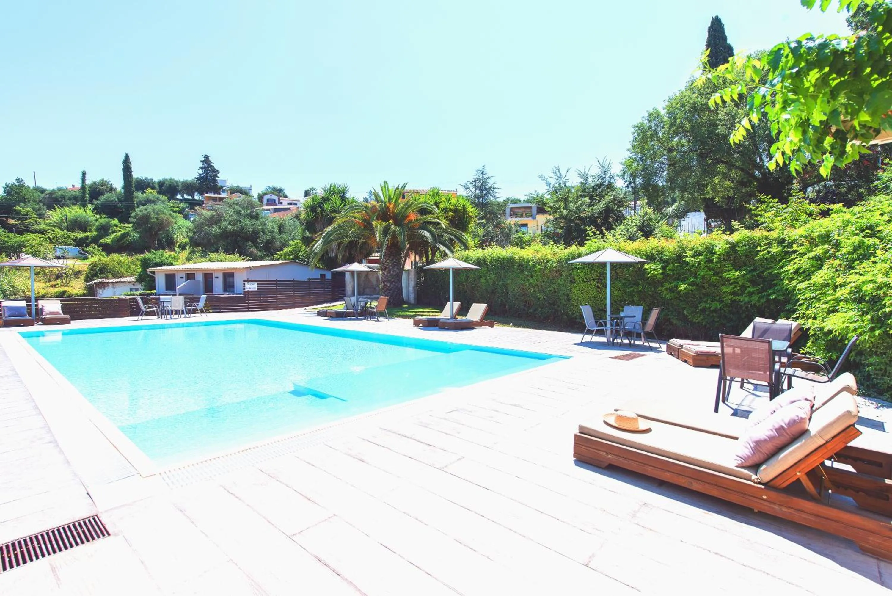 Swimming pool in Anita