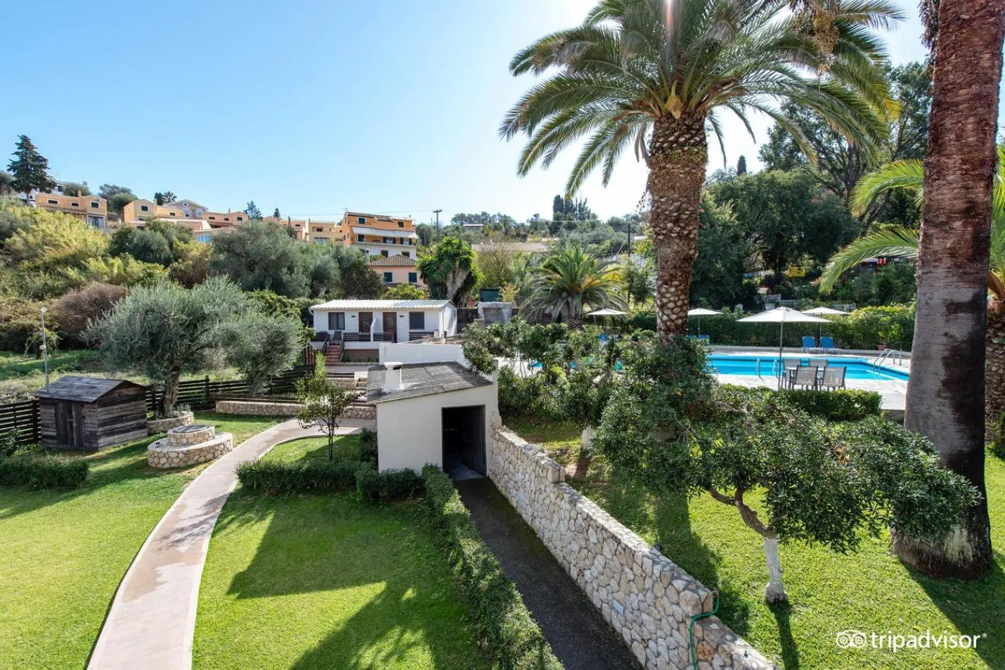 Area and facilities in Anita