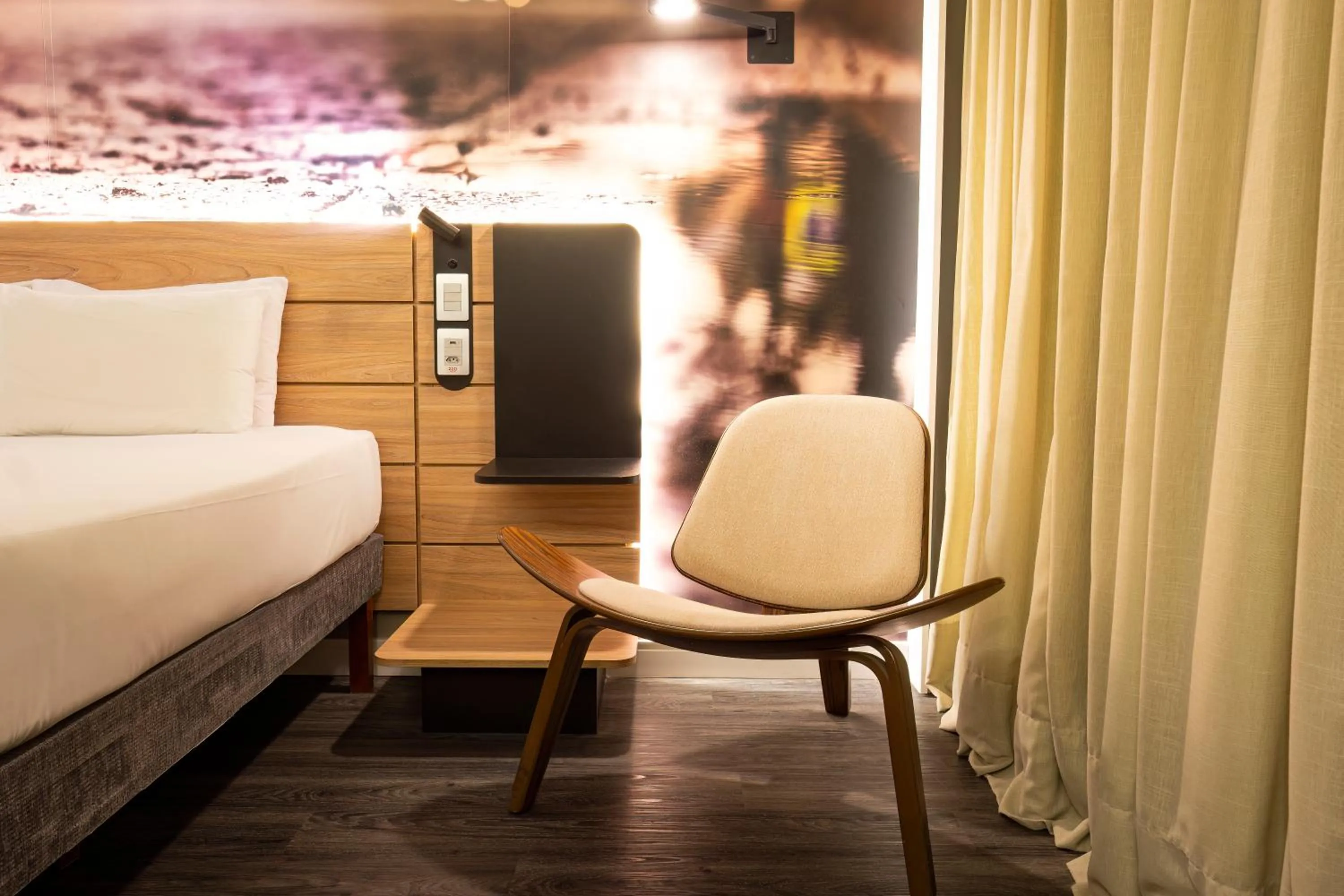 Bedroom, Bed in Novotel Curitiba Batel