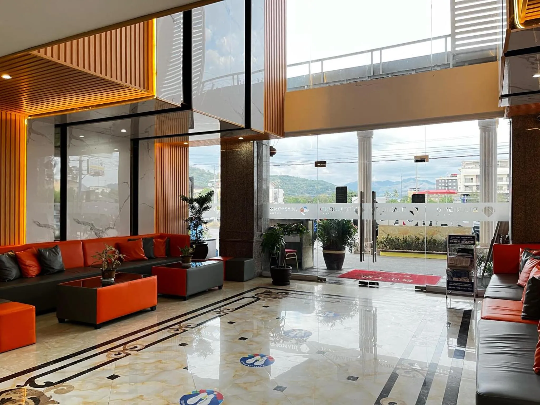 Lobby or reception in Subic Bay View Diamond Hotel