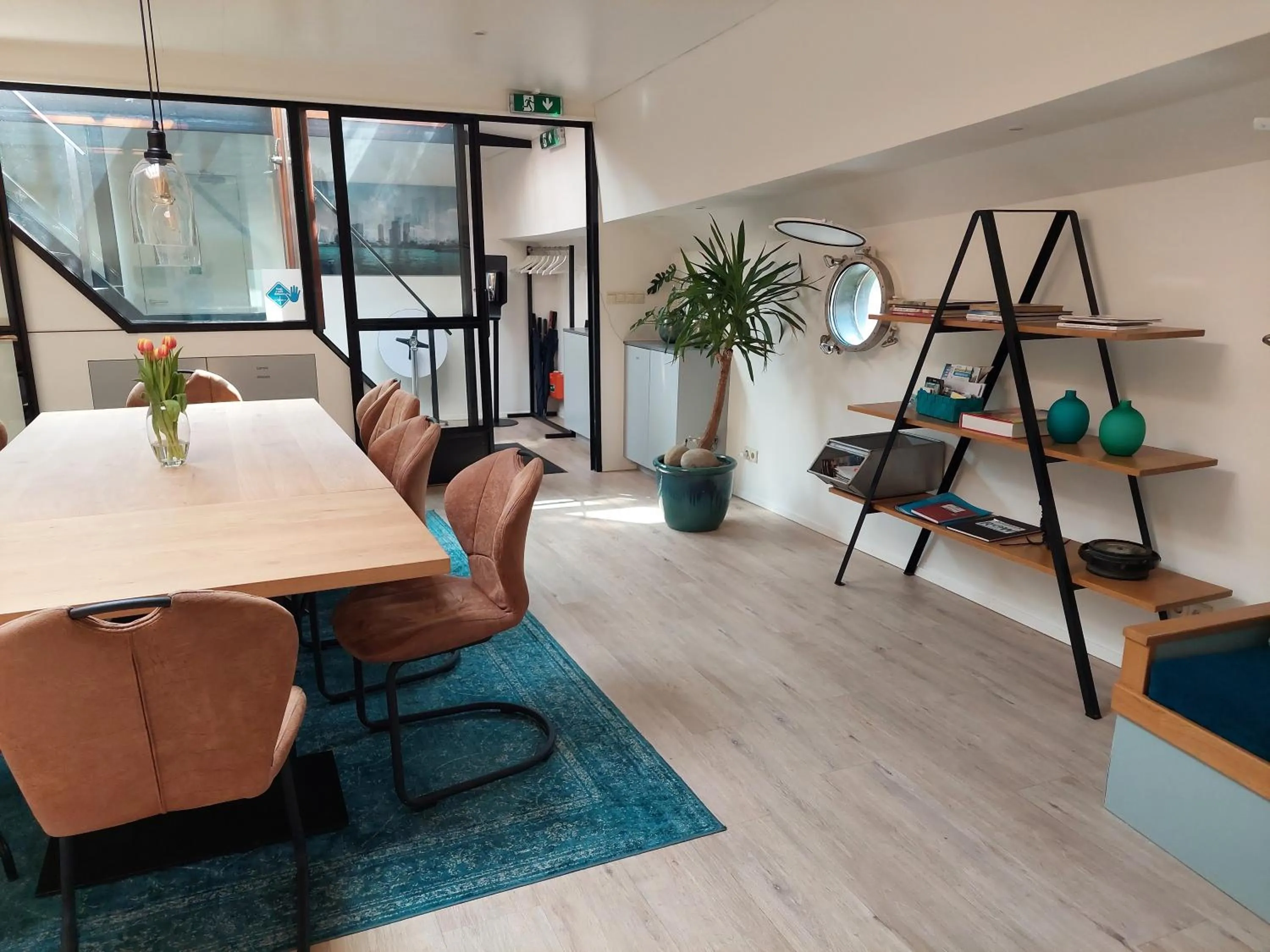 Living room in Rooms on Water