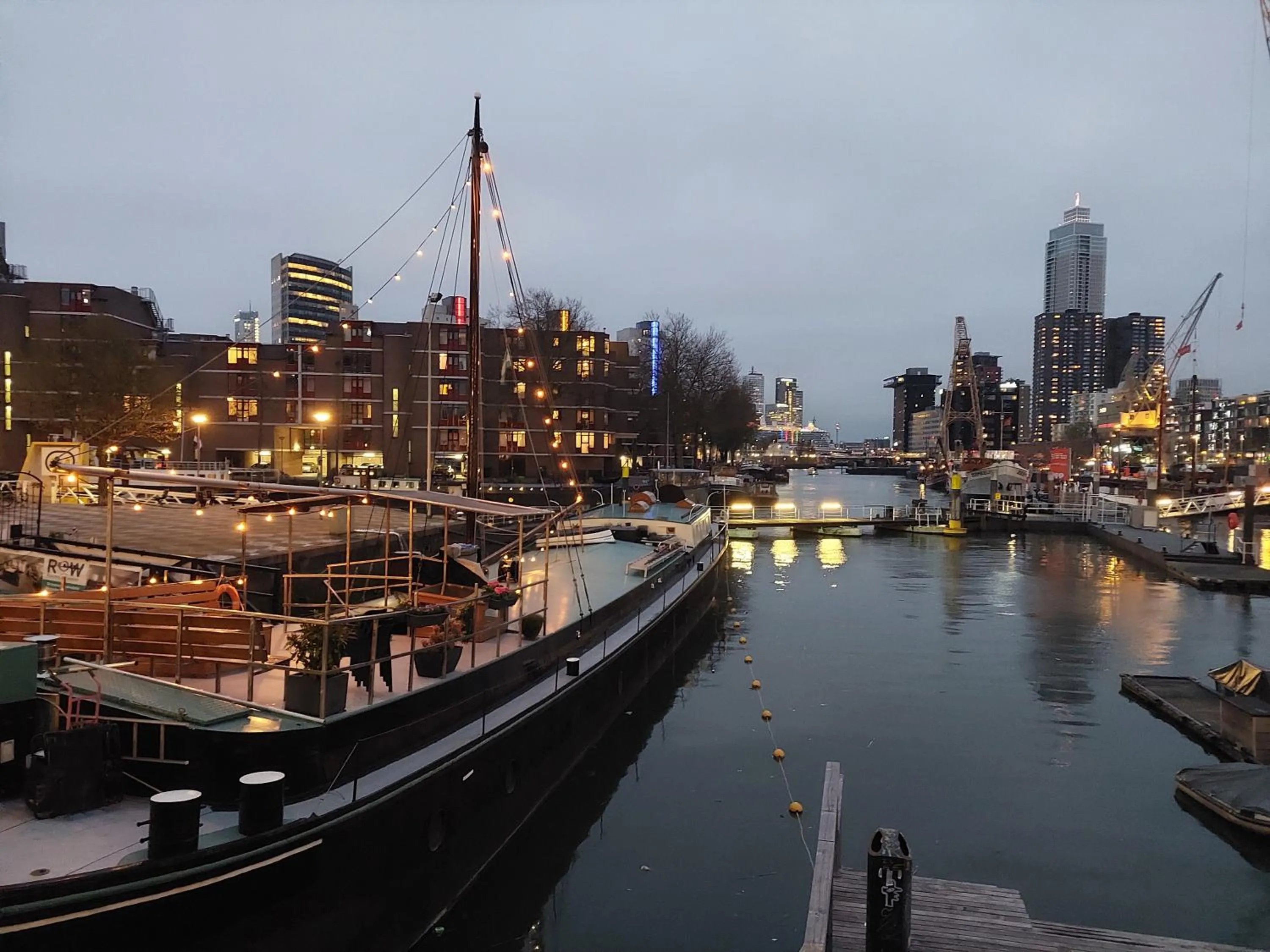 Property building in Rooms on Water
