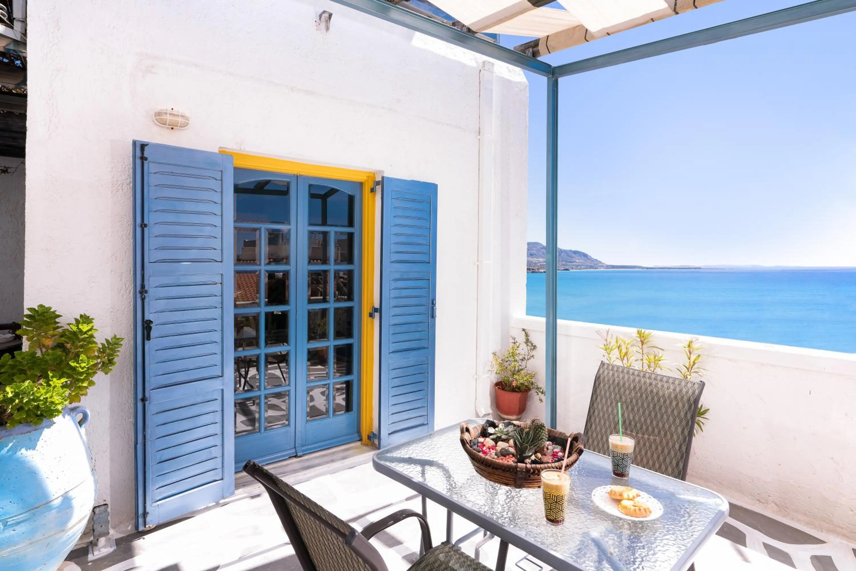 Patio in Afroditi Apartments