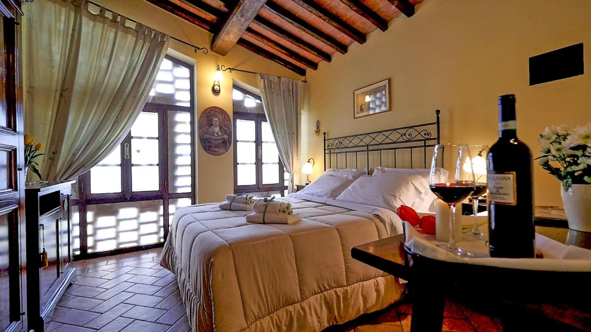 Property building, Bed in Casa Di Campagna In Toscana