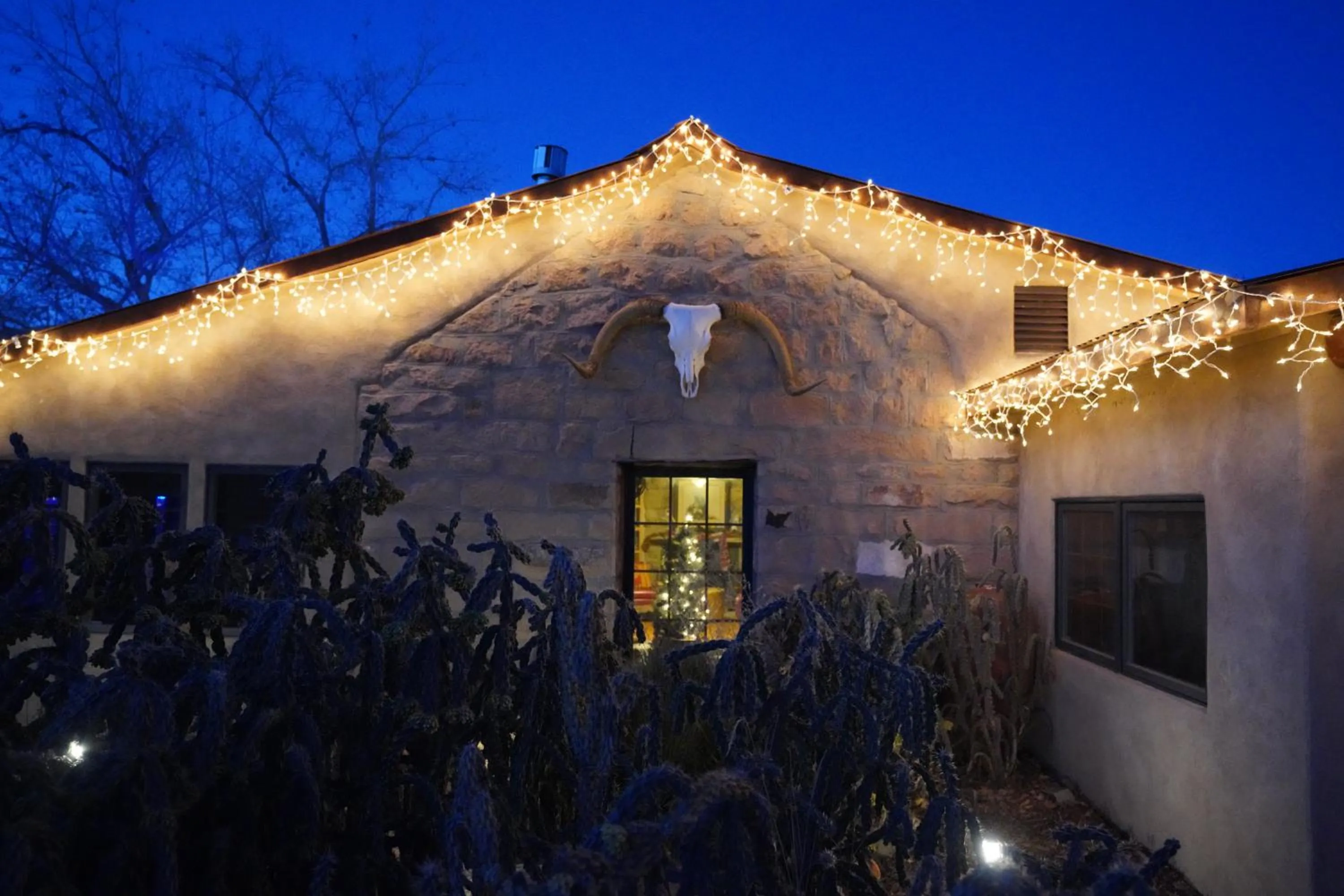 Property building in Canyon Of The Ancients Guest Ranch